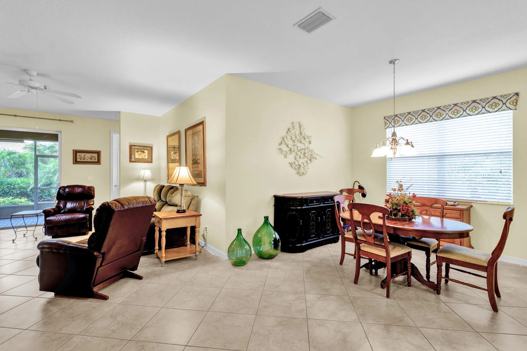 Property Slideshow image 7 of 34 | 6360 astor pl, Vero Beach, FL, 32966