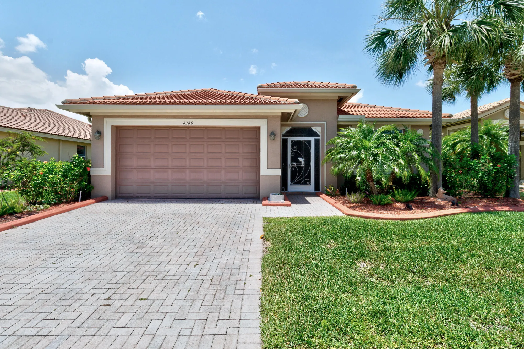 Property Slideshow image 1 of 34 | 6360 astor pl, Vero Beach, FL, 32966