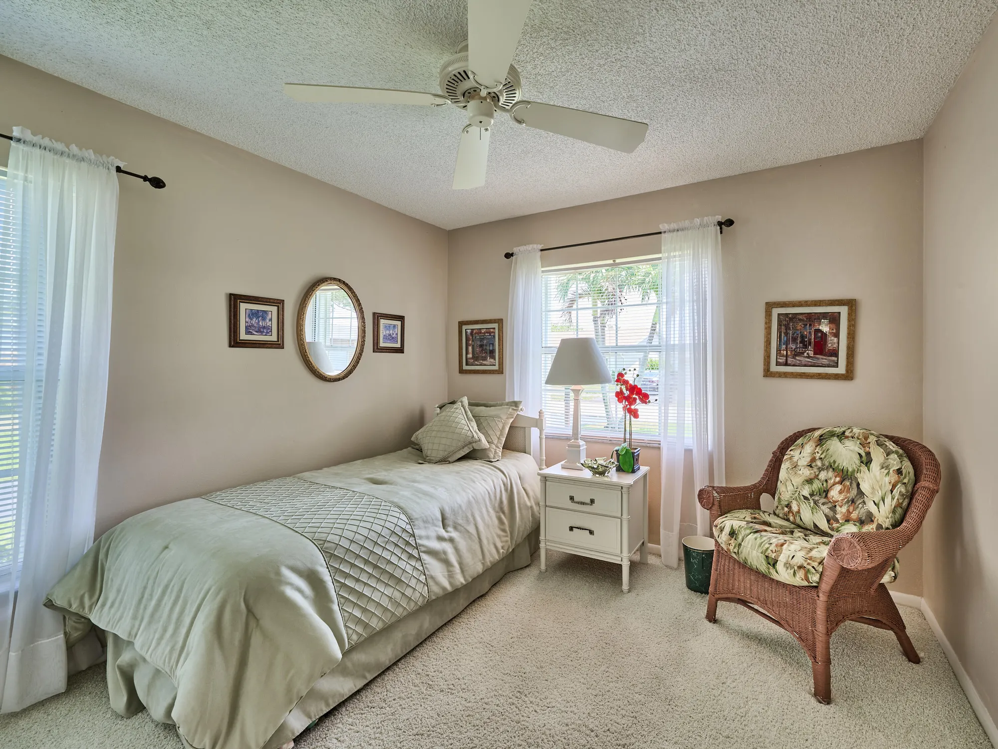 Property Slideshow image 18 of 27 | 7261 pine forest cir, Lake Worth, FL, 33467