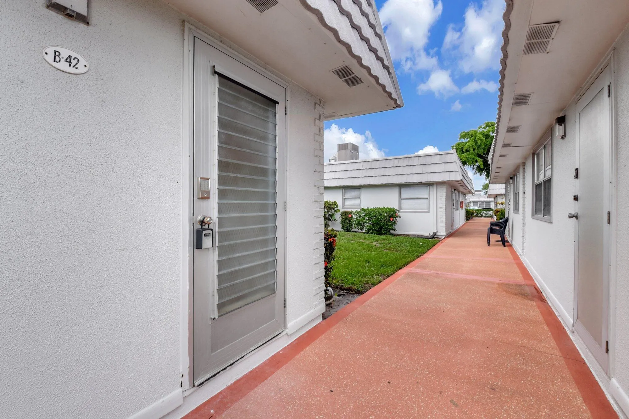 Property Slideshow image 14 of 19 | 42 valencia b, Delray Beach, FL, 33446