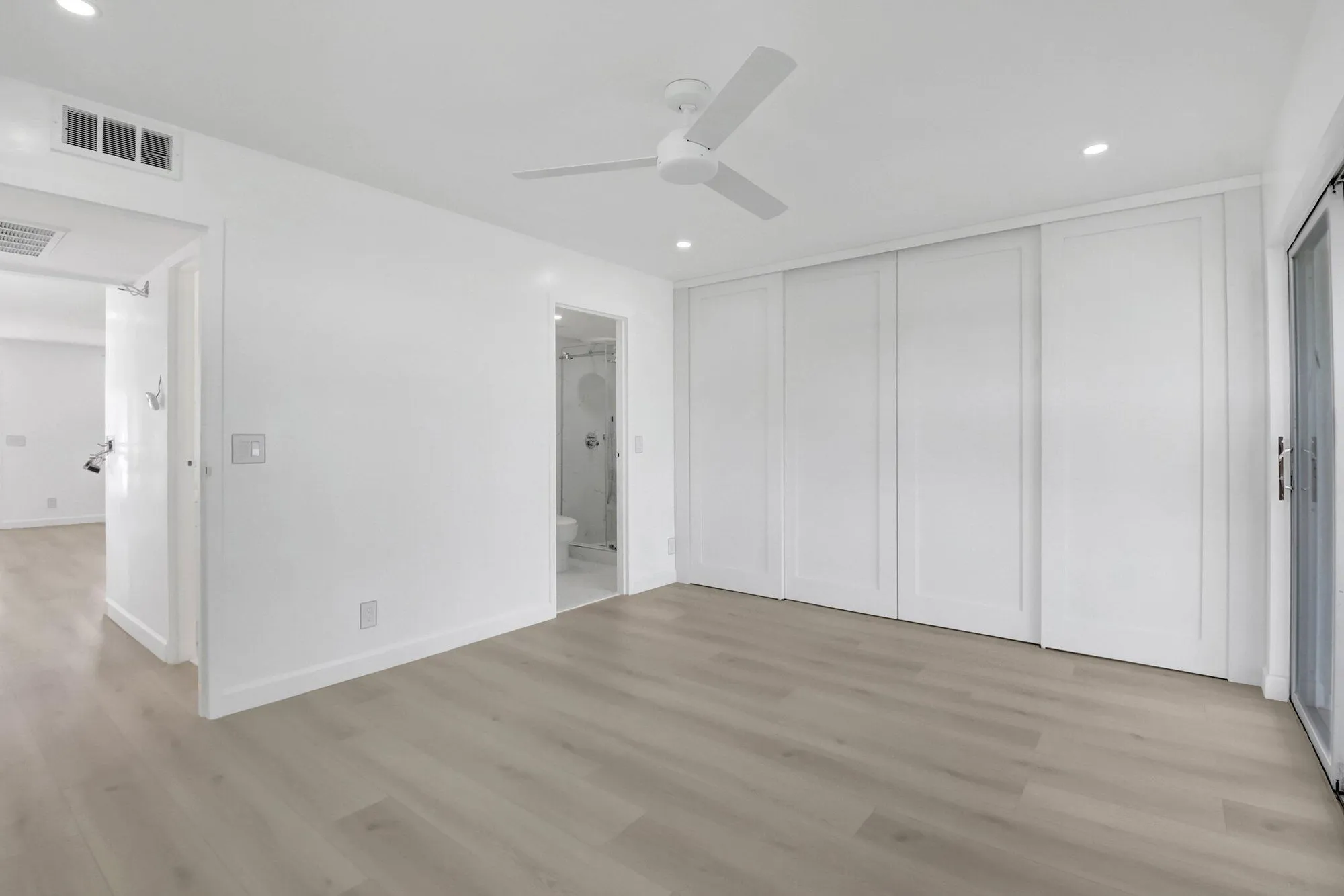 Property Slideshow image 9 of 19 | 42 valencia b, Delray Beach, FL, 33446