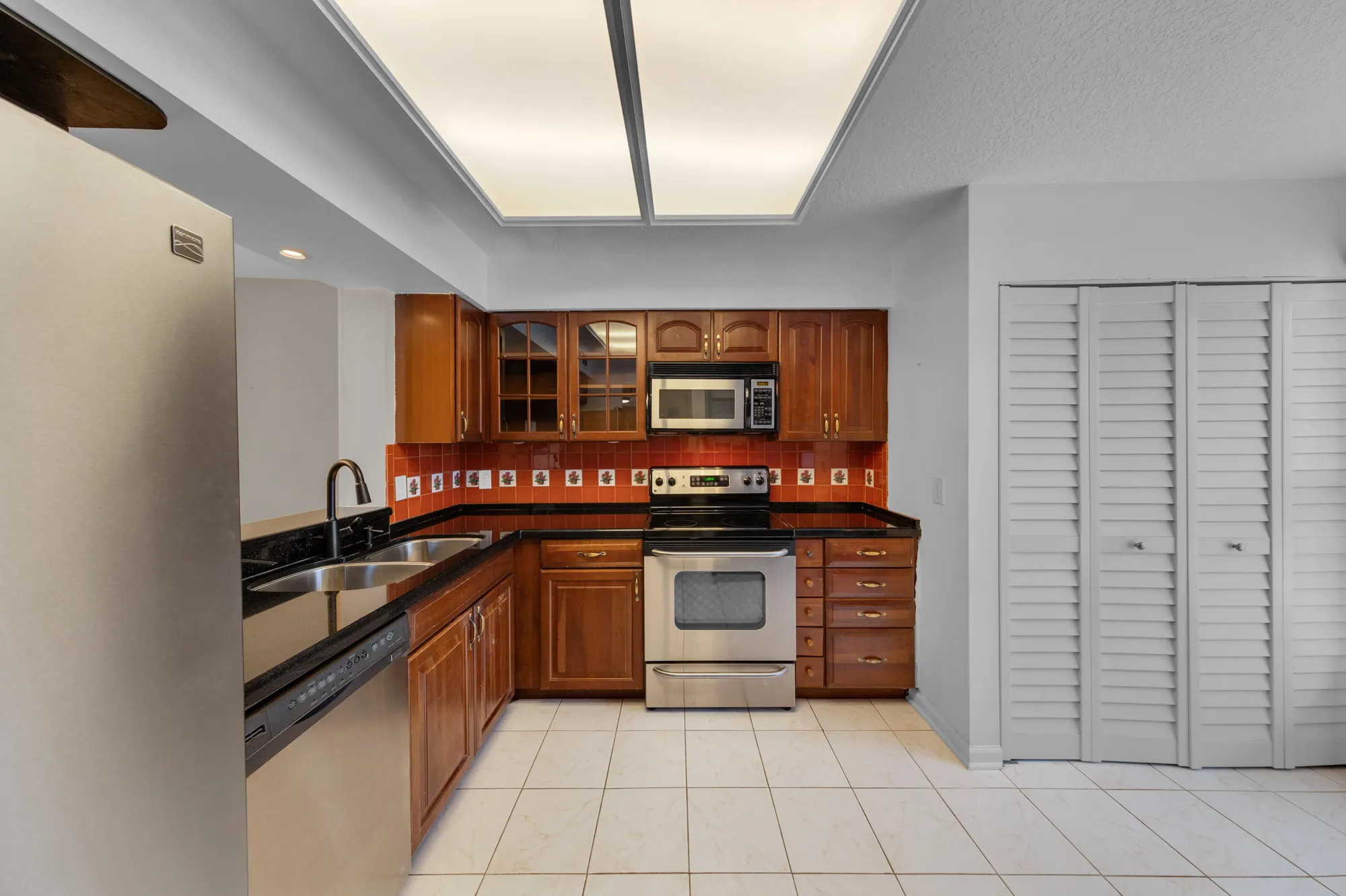 Property Slideshow image 15 of 46 | 14623 bonaire blvd apt 203, Delray Beach, FL, 33446