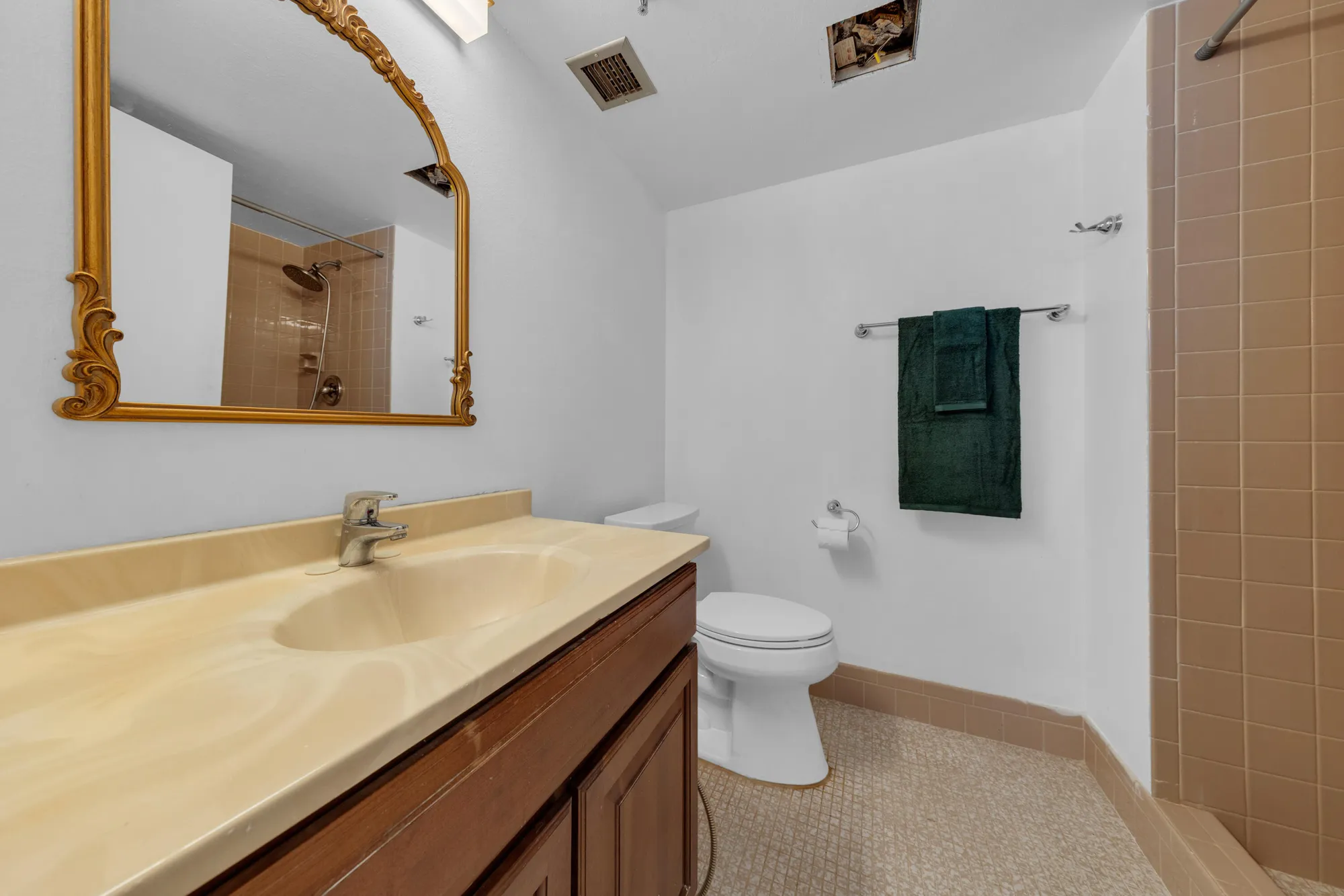 Property Slideshow image 27 of 46 | 14623 bonaire blvd apt 203, Delray Beach, FL, 33446