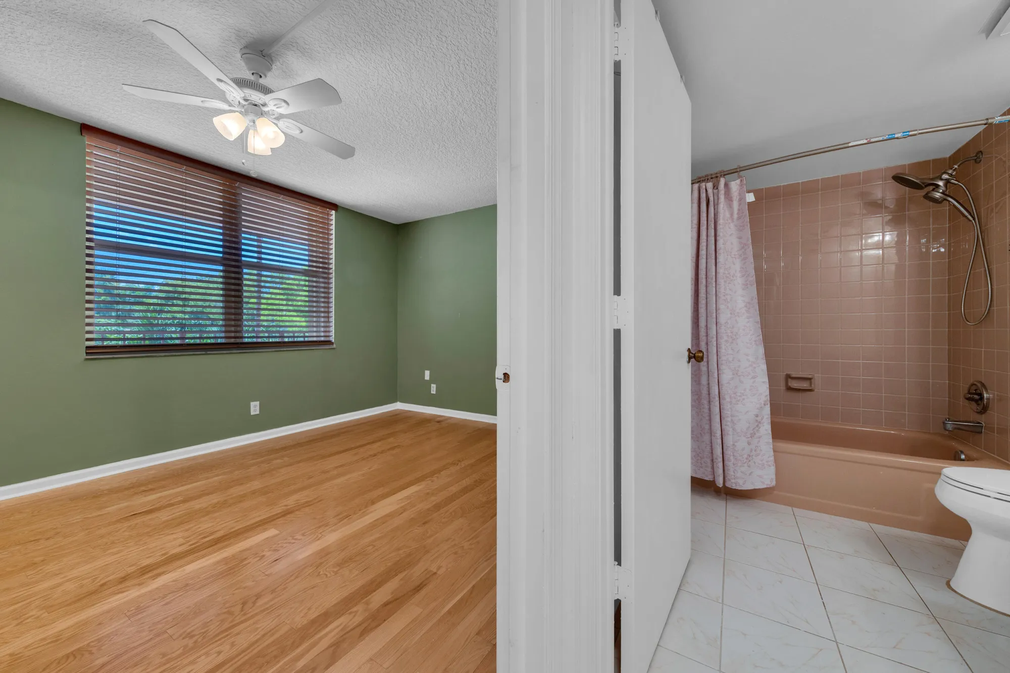 Property Slideshow image 32 of 46 | 14623 bonaire blvd apt 203, Delray Beach, FL, 33446