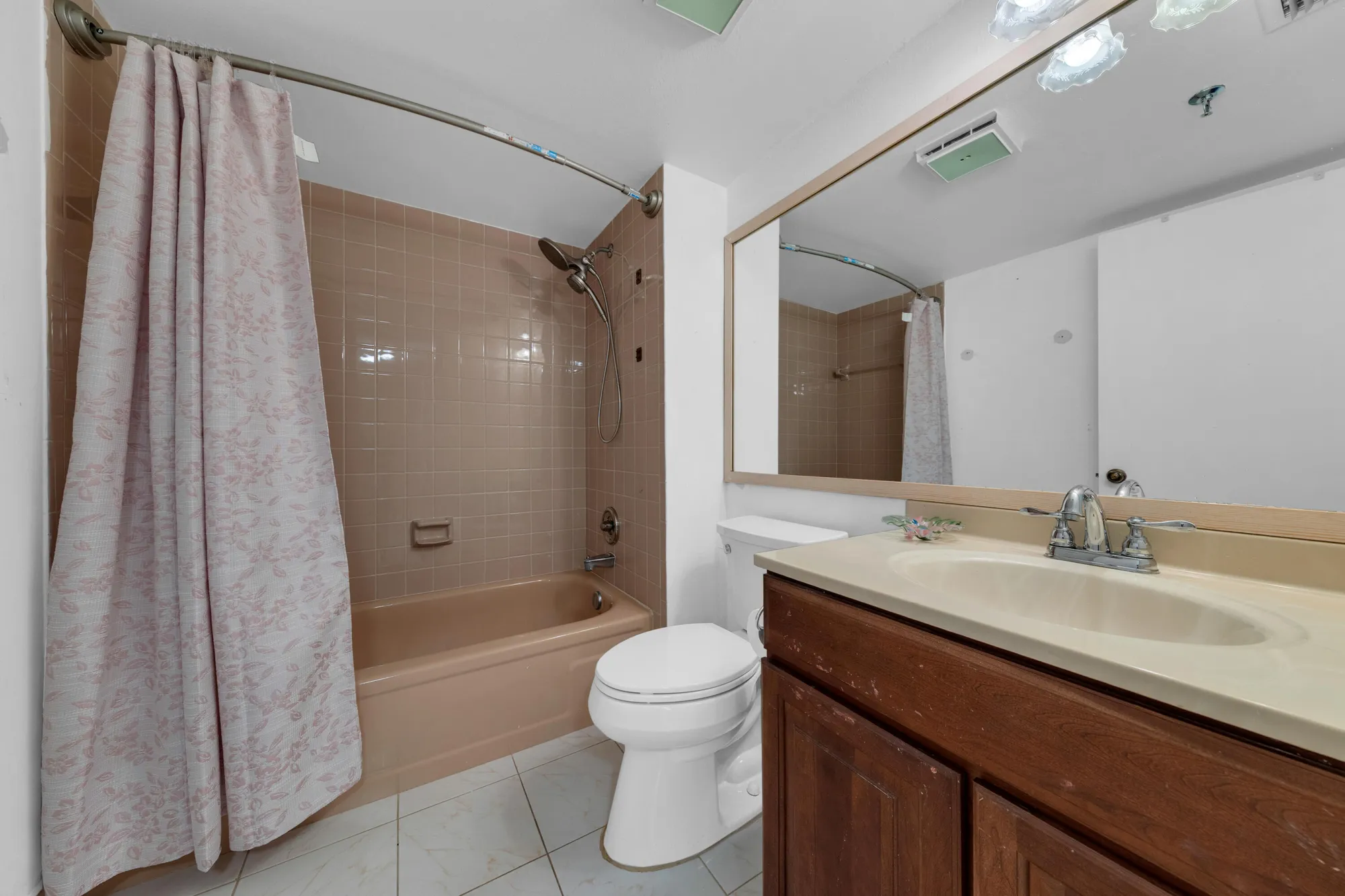 Property Slideshow image 31 of 46 | 14623 bonaire blvd apt 203, Delray Beach, FL, 33446