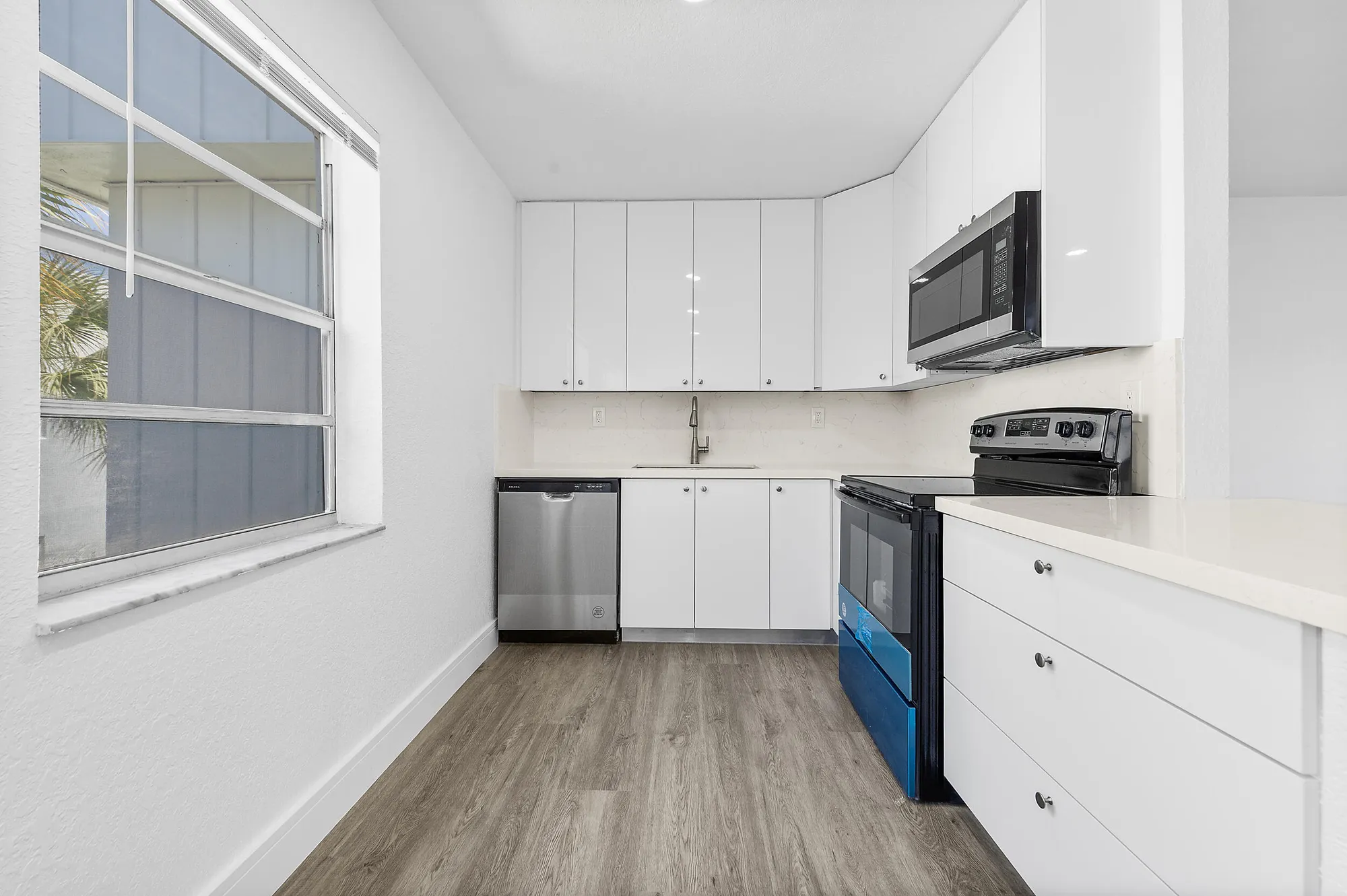 Property Slideshow image 2 of 58 | 124 normandy c, Delray Beach, FL, 33484