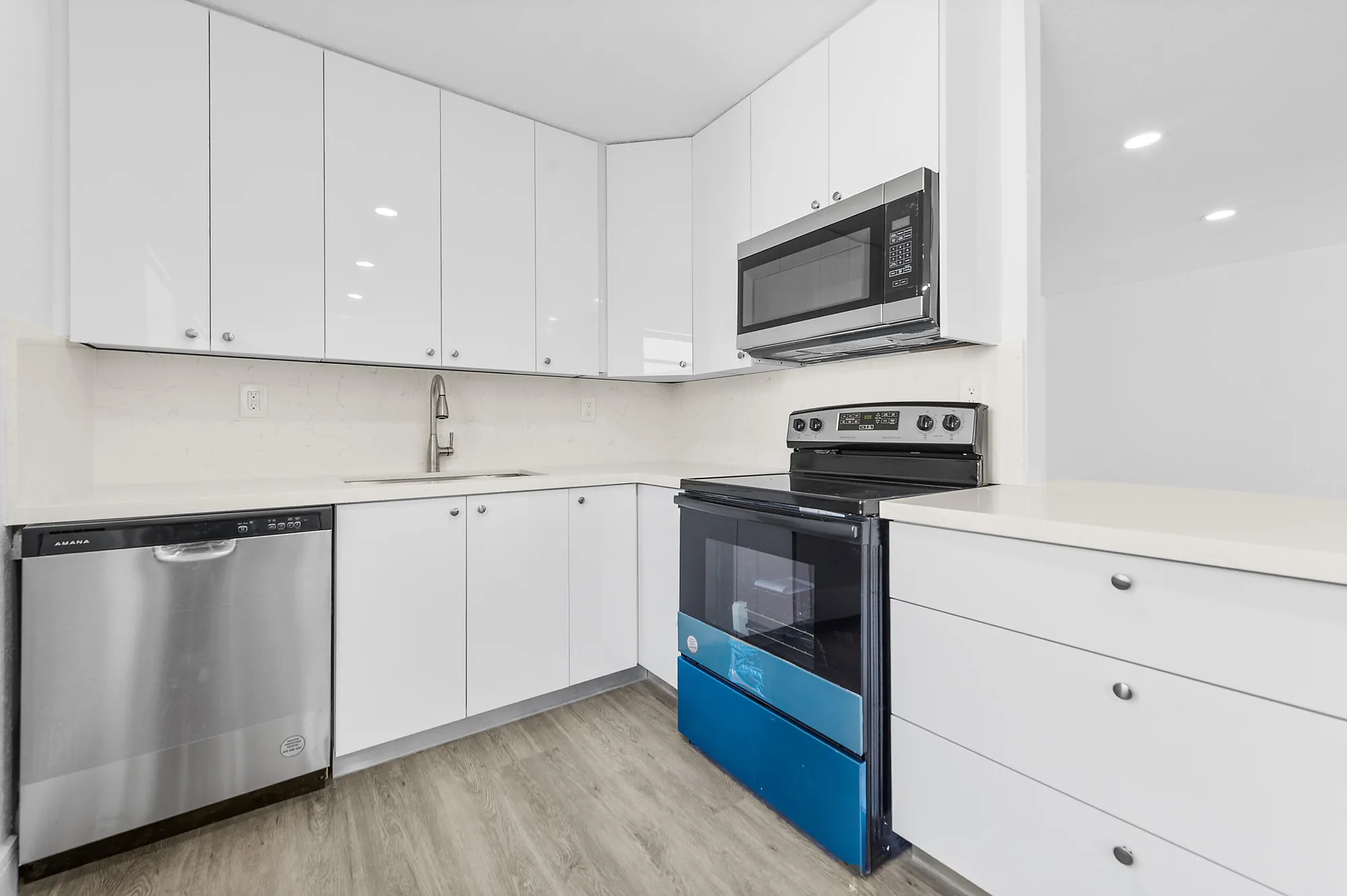 Property Slideshow image 14 of 58 | 124 normandy c, Delray Beach, FL, 33484