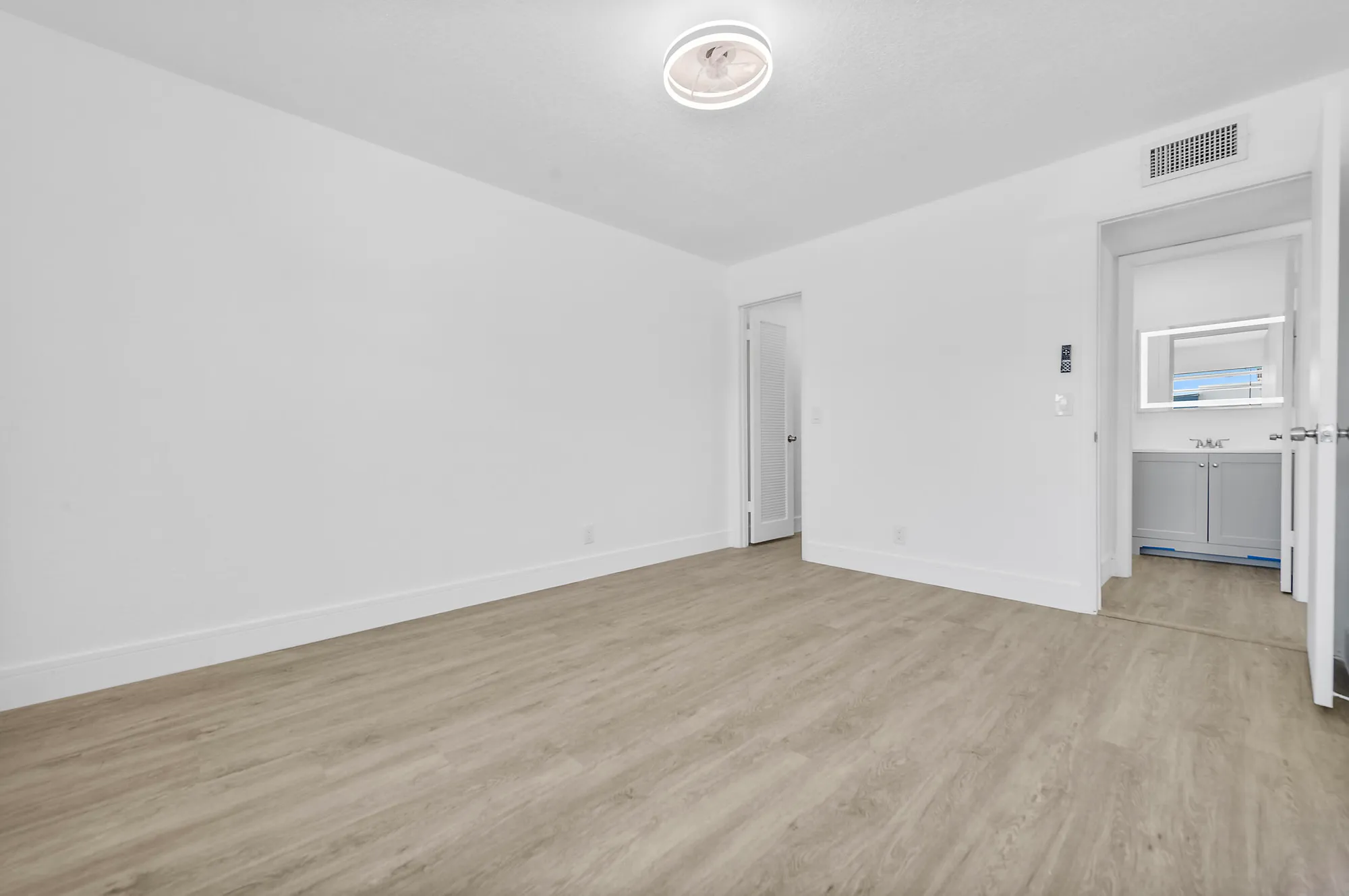 Property Slideshow image 28 of 58 | 124 normandy c, Delray Beach, FL, 33484