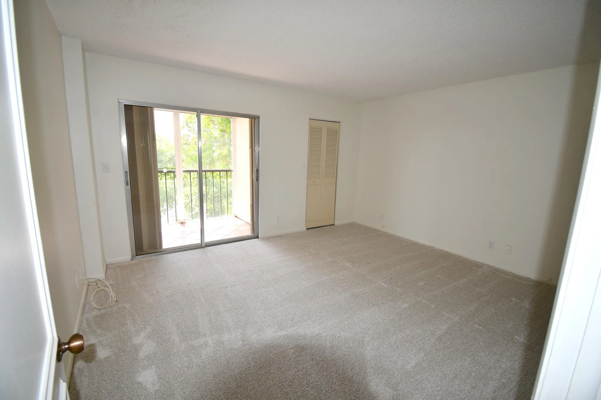 Property Slideshow image 16 of 44 | 14375 strathmore ln 402, Delray Beach, FL, 33446