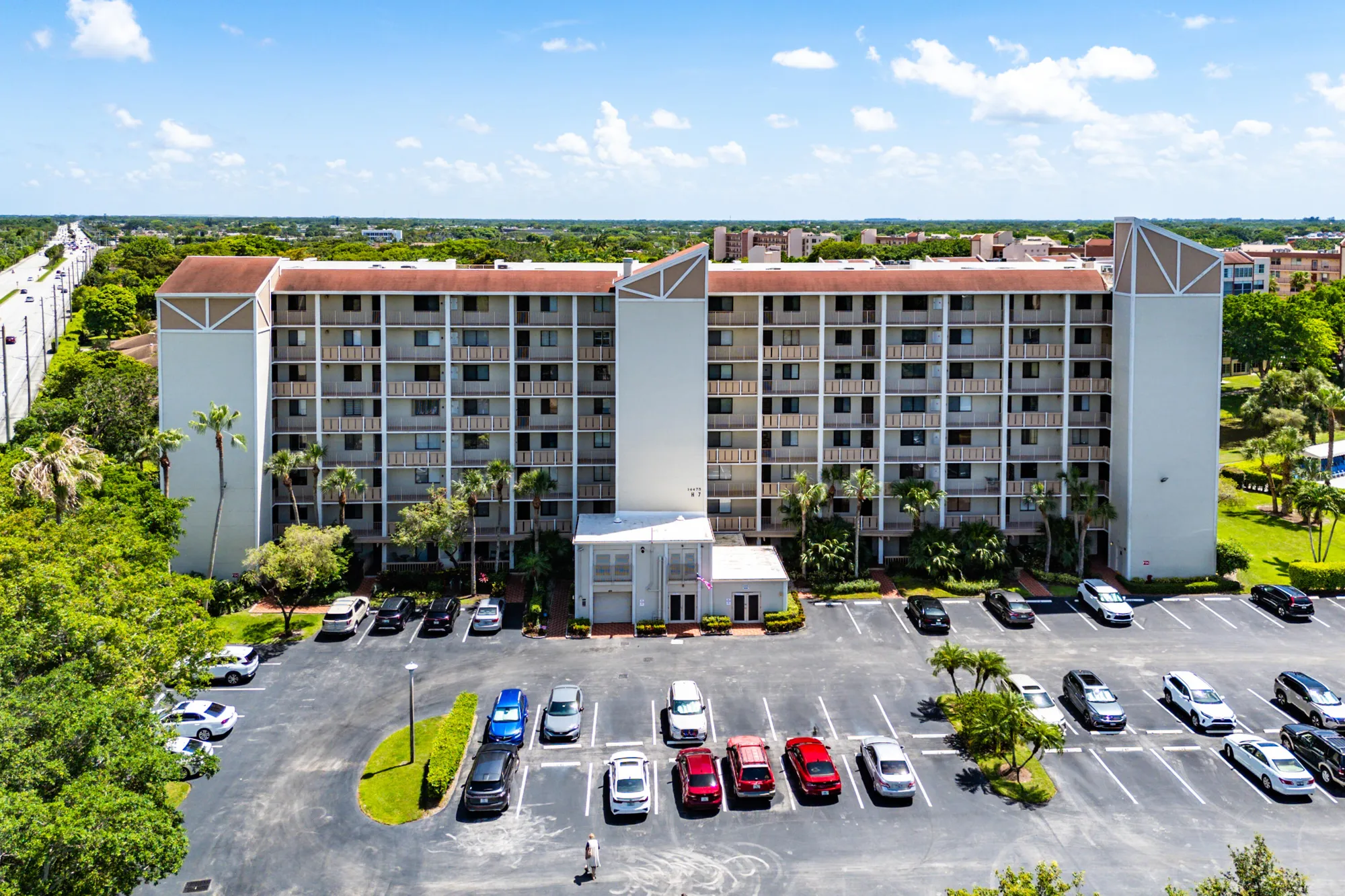 Property Slideshow image 17 of 25 | 14475 strathmore ln 707, Delray Beach, FL, 33446