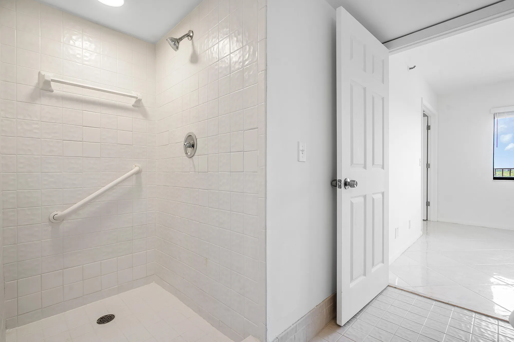 Property Slideshow image 13 of 25 | 14475 strathmore ln 707, Delray Beach, FL, 33446