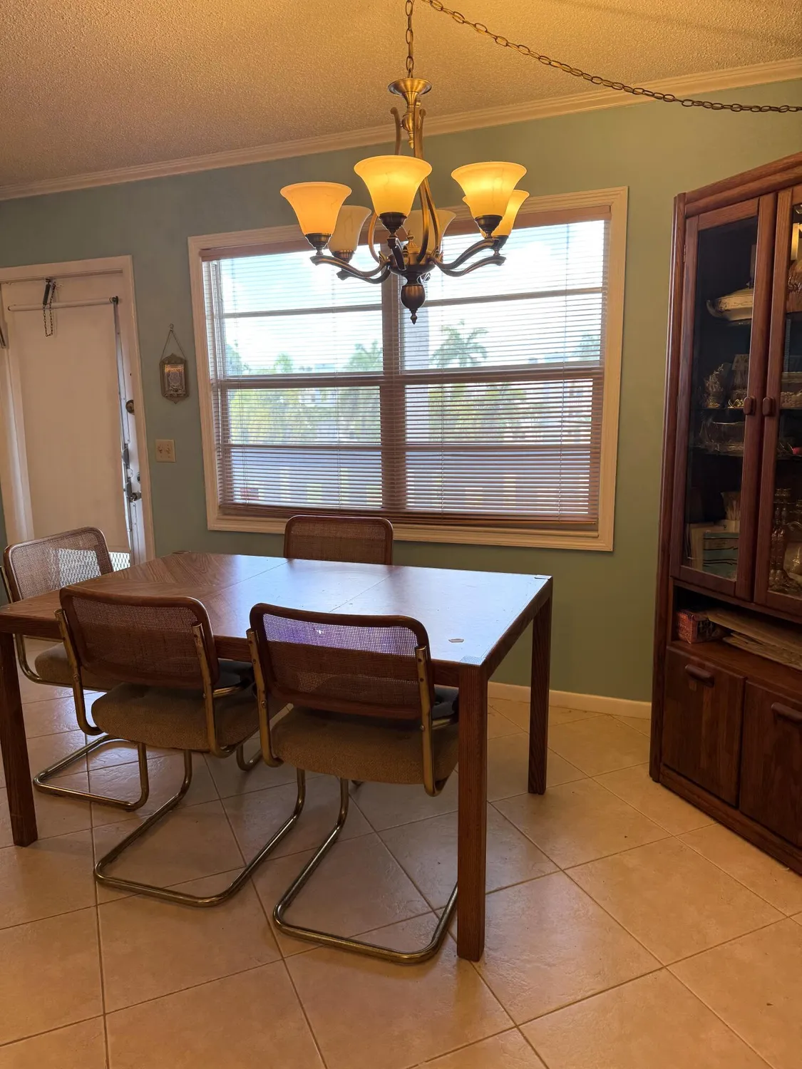 Property Slideshow image 4 of 12 | 3007 yarmouth a, Boca Raton, FL, 33434