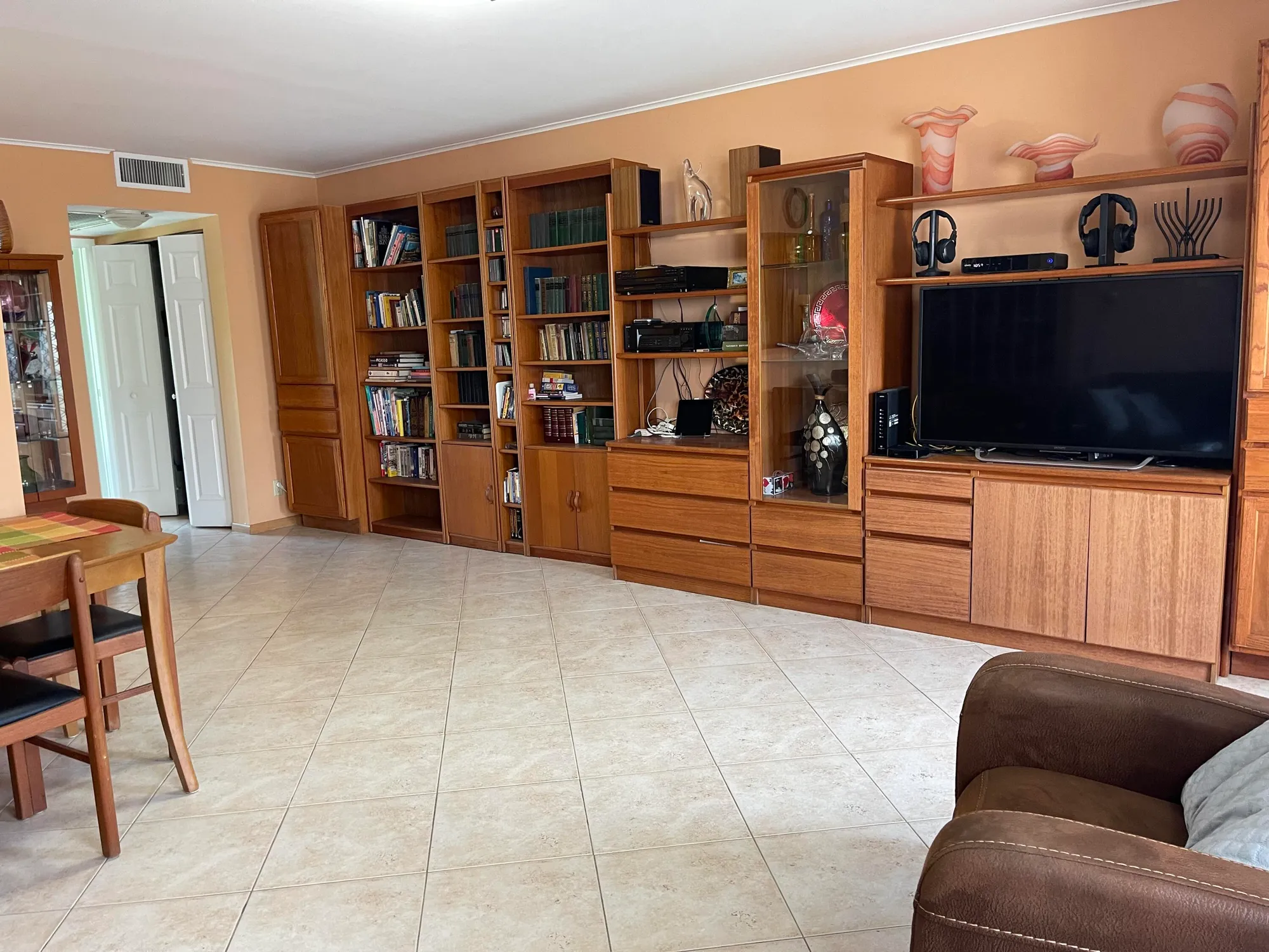 Property Slideshow image 10 of 48 | 27 mansfield a, Boca Raton, FL, 33434