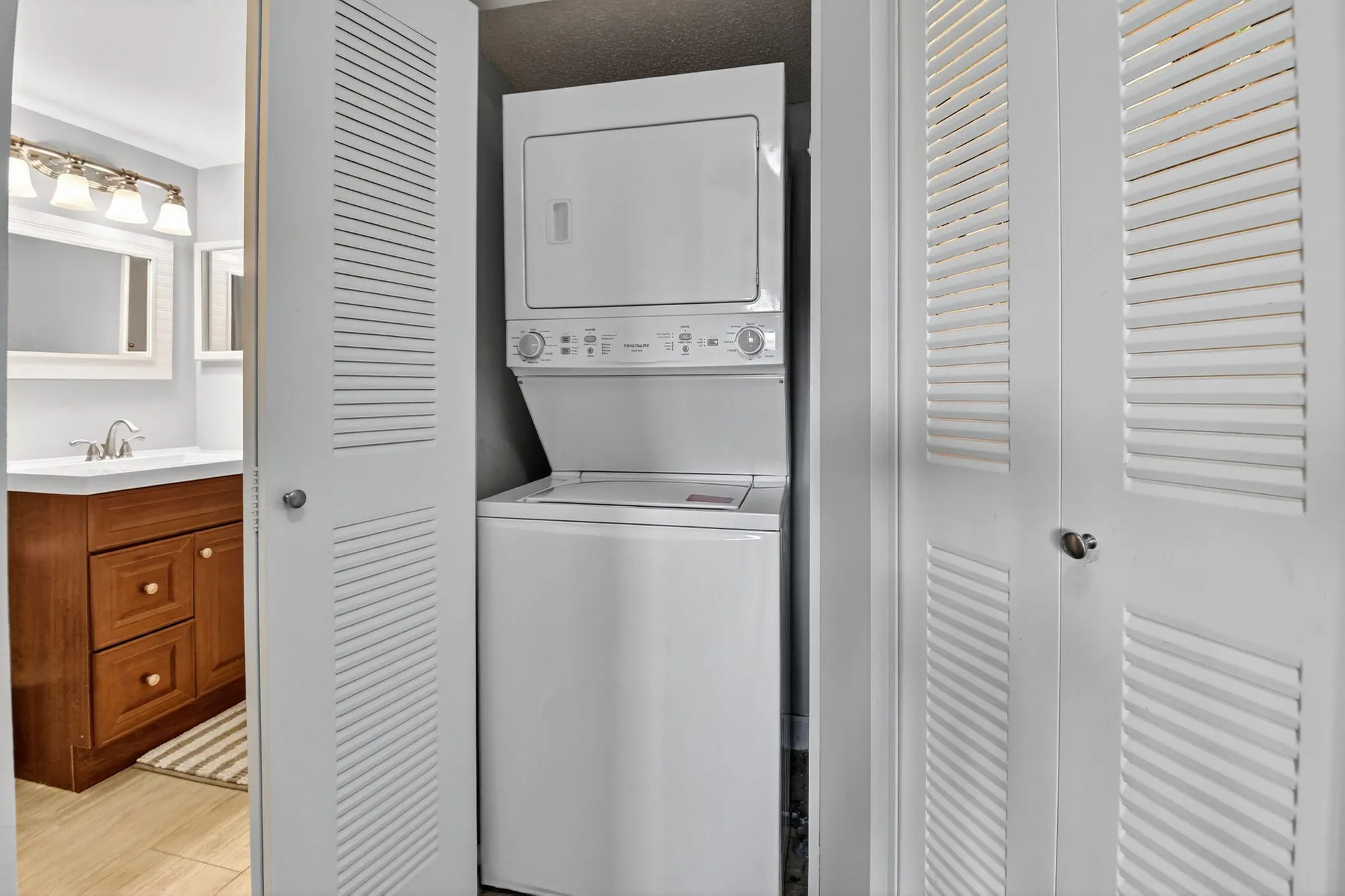 Property Slideshow image 20 of 43 | 14425 strathmore ln apt 404, Delray Beach, FL, 33446