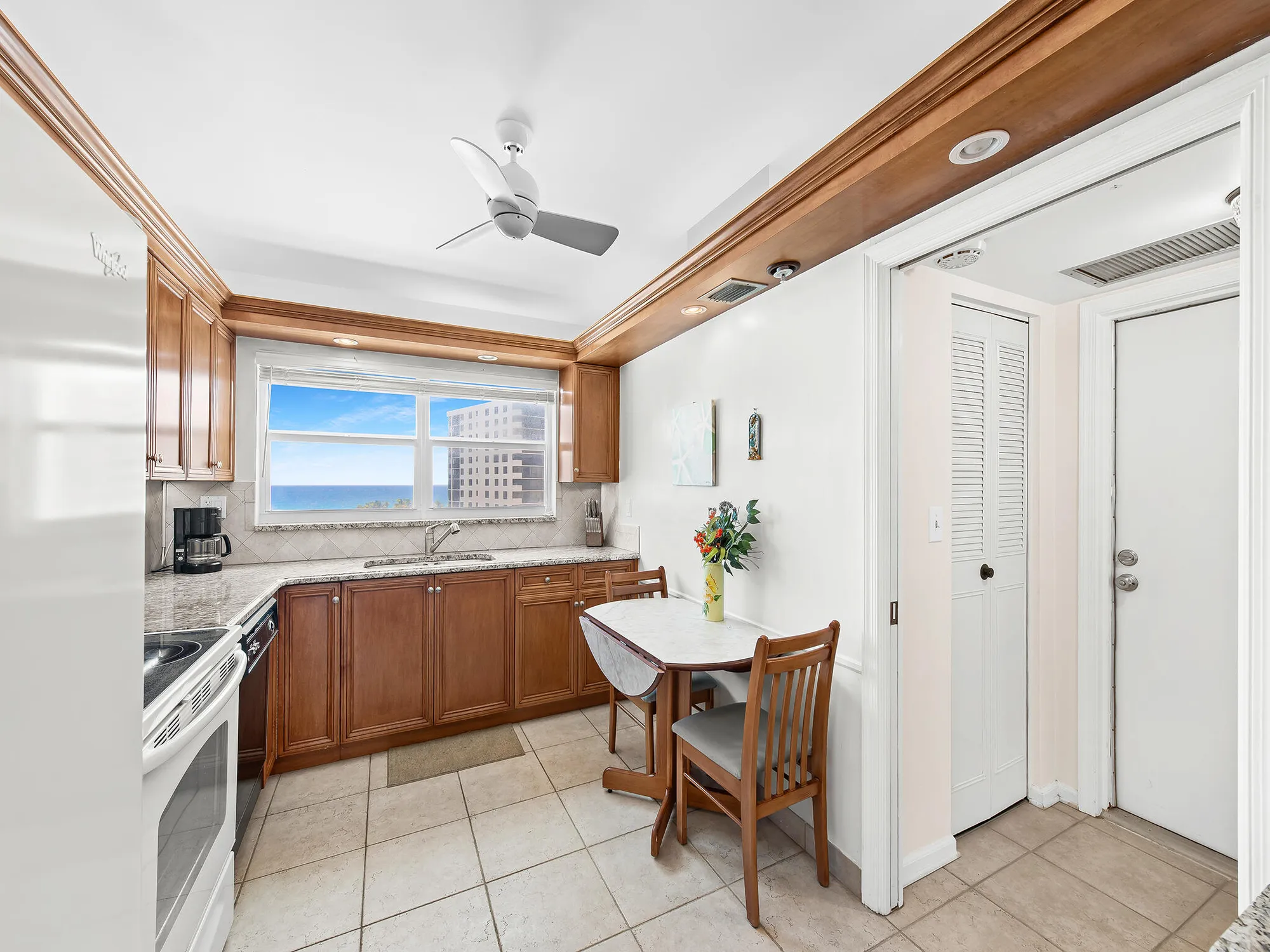 Property Slideshow image 9 of 41 | 3310 s ocean blvd apt 928d, Highland Beach, FL, 33487