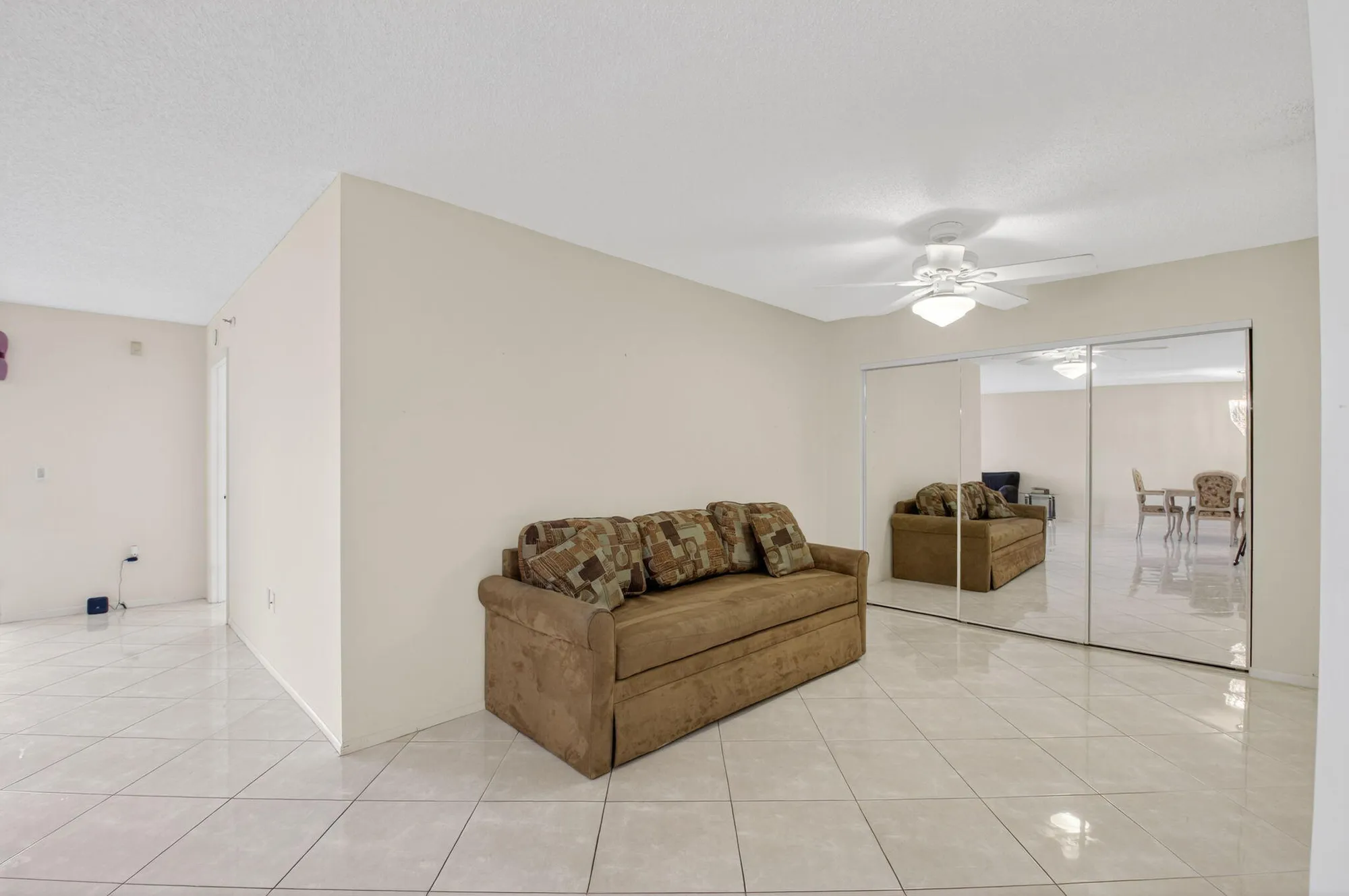 Property Slideshow image 17 of 74 | 6112 huntwick ter 106, Delray Beach, FL, 33484