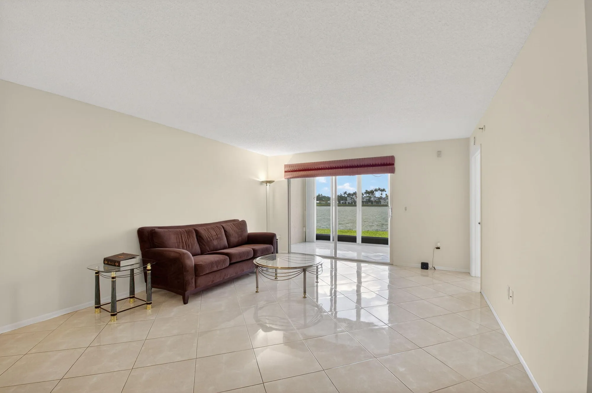 Property Slideshow image 14 of 74 | 6112 huntwick ter 106, Delray Beach, FL, 33484