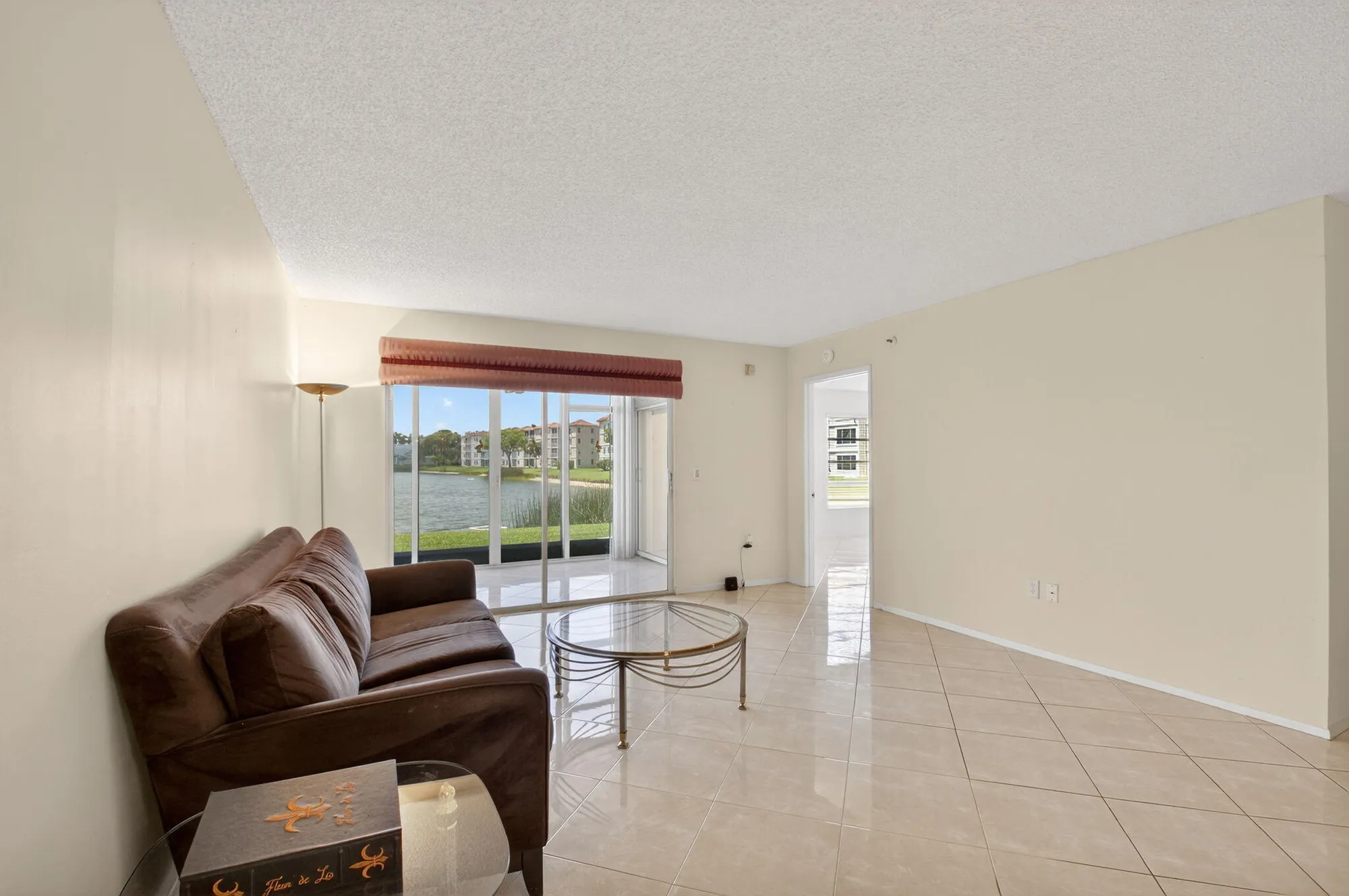 Property Slideshow image 15 of 74 | 6112 huntwick ter 106, Delray Beach, FL, 33484