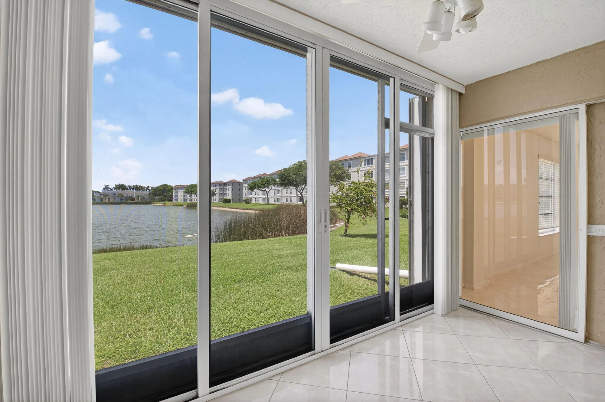 Property Slideshow image 26 of 74 | 6112 huntwick ter 106, Delray Beach, FL, 33484