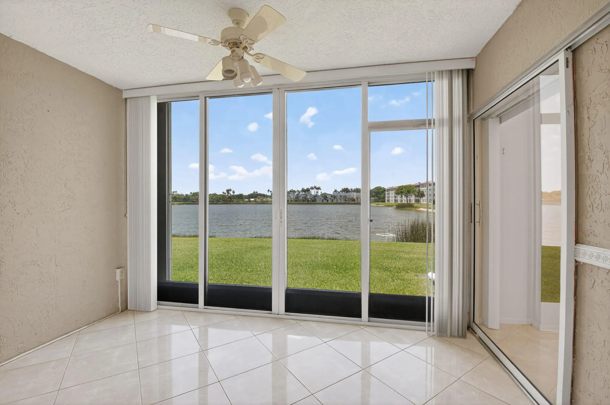Property Slideshow image 25 of 74 | 6112 huntwick ter 106, Delray Beach, FL, 33484