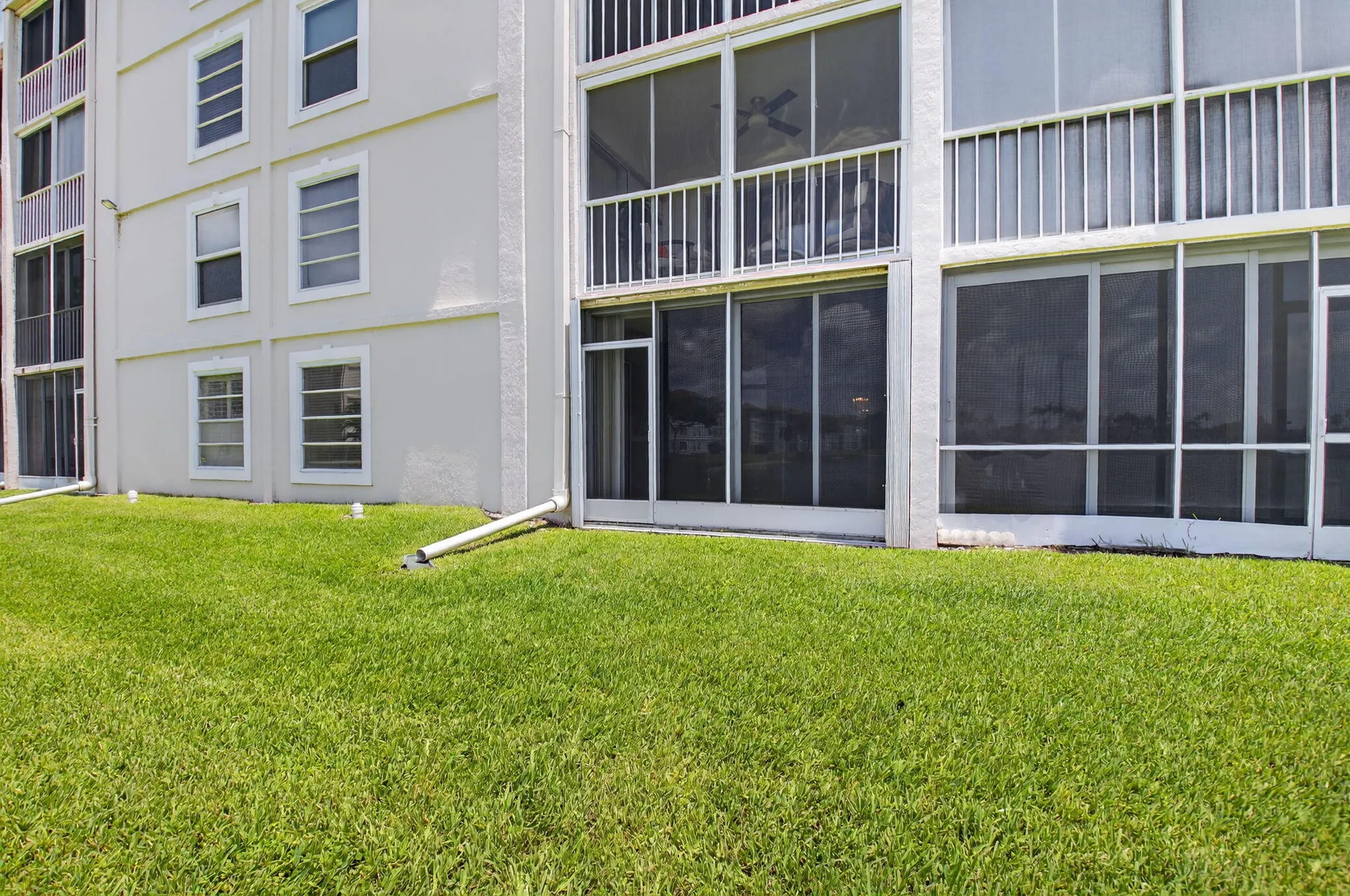 Property Slideshow image 27 of 74 | 6112 huntwick ter 106, Delray Beach, FL, 33484