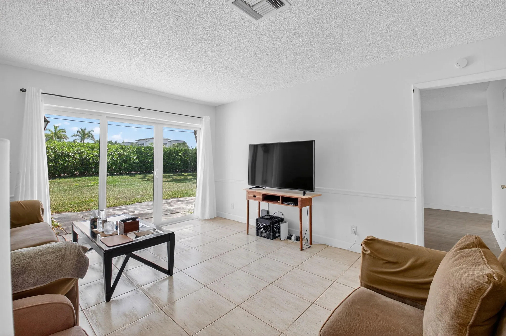 Property Slideshow image 14 of 33 | 13984 via flora b, Delray Beach, FL, 33484