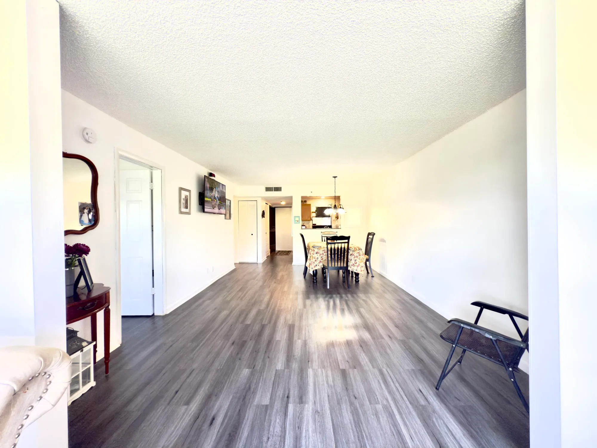 Property Slideshow image 12 of 42 | 4700 lucerne lakes blvd 408, Lake Worth, FL, 33467