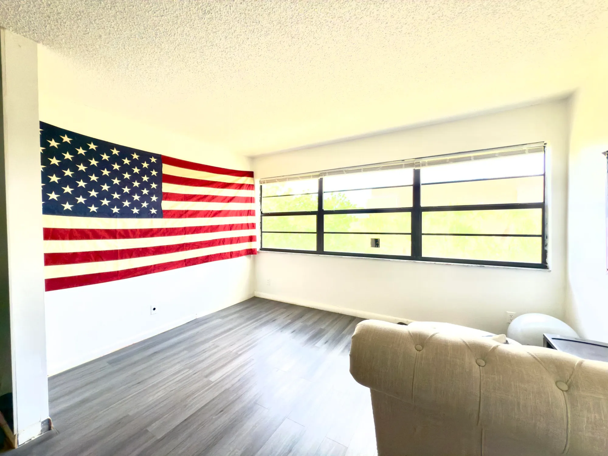 Property Slideshow image 10 of 42 | 4700 lucerne lakes blvd 408, Lake Worth, FL, 33467