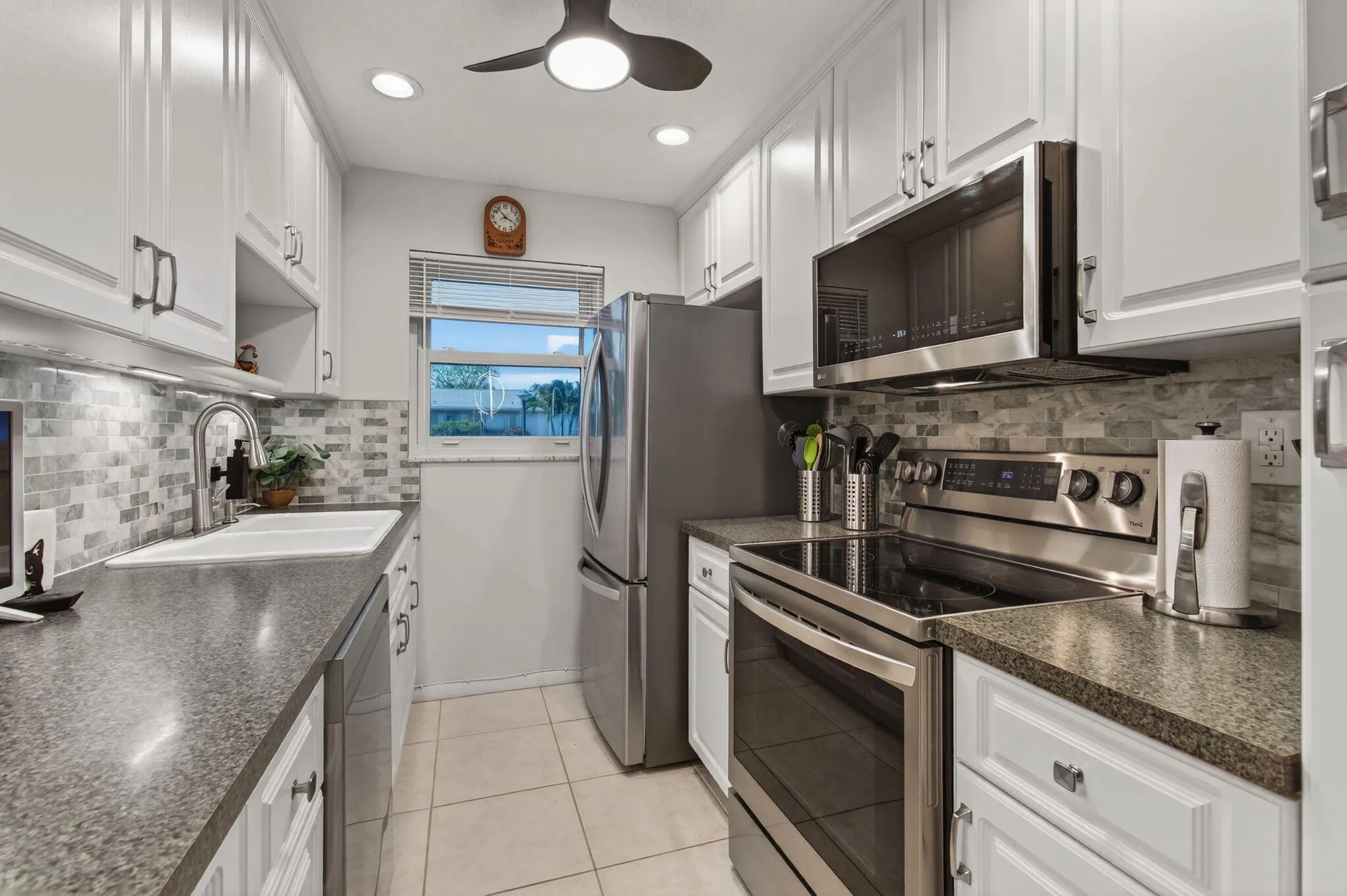 Property Slideshow image 22 of 55 | 260 high point blvd c, Boynton Beach, FL, 33435