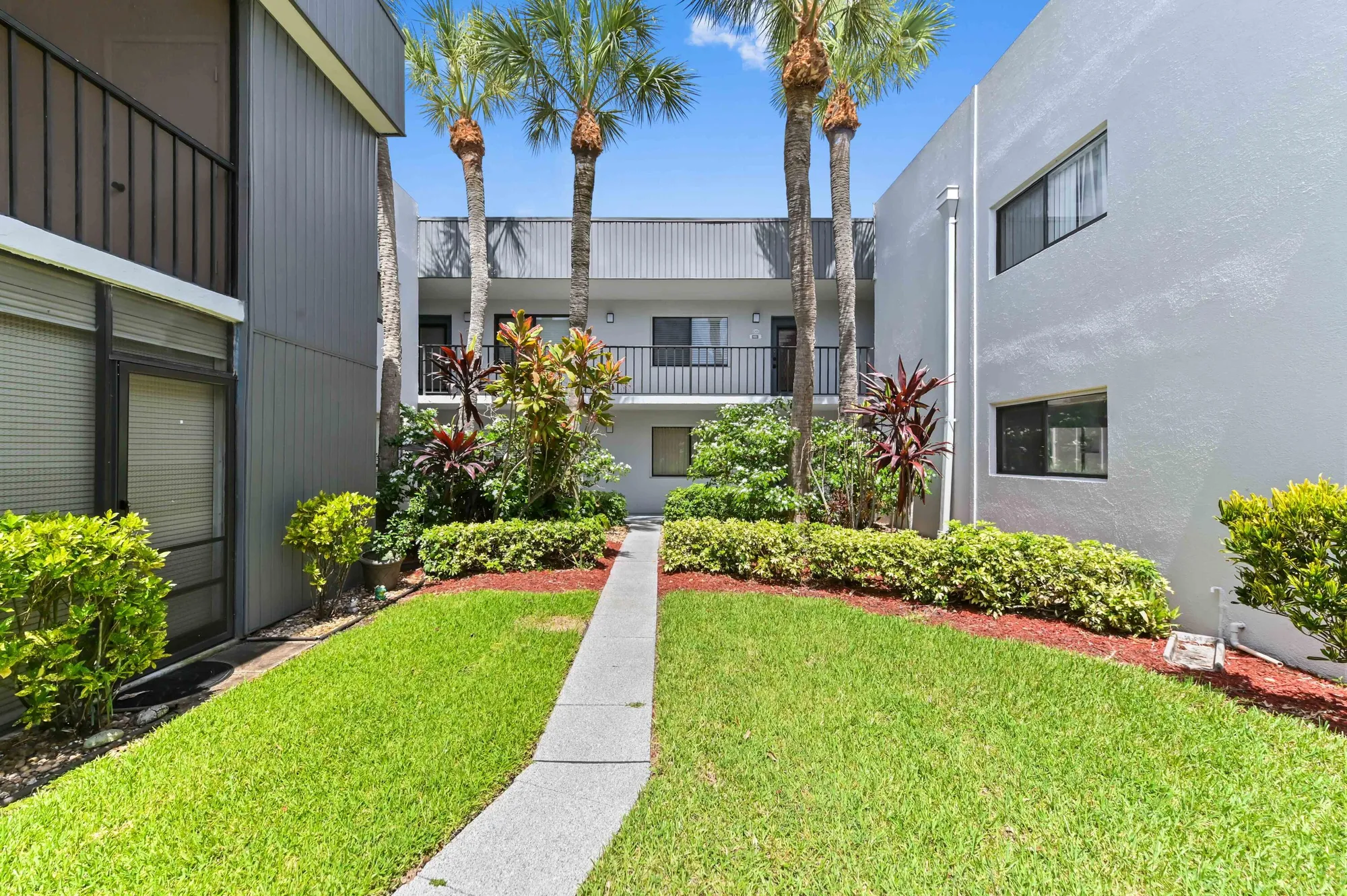 Property Slideshow image 2 of 16 | 15054 ashland way 84, Delray Beach, FL, 33484
