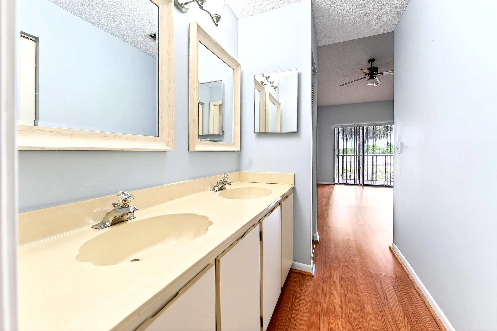 Property Slideshow image 16 of 44 | 7903 willow spring dr 1125, Lake Worth, FL, 33467