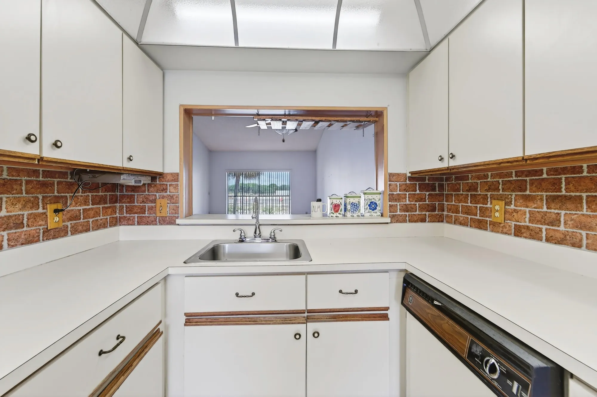 Property Slideshow image 7 of 44 | 7903 willow spring dr 1125, Lake Worth, FL, 33467