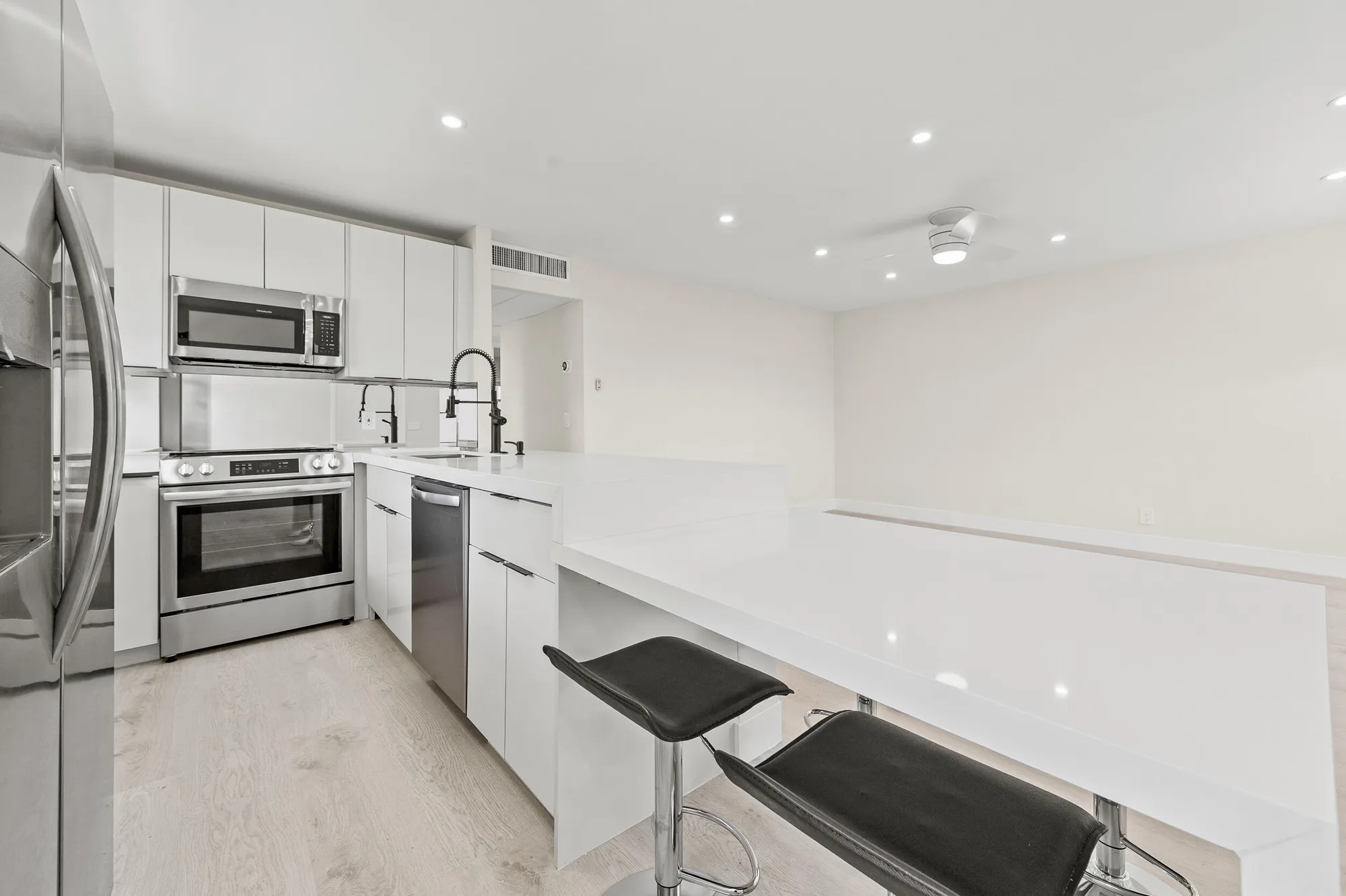 Property Slideshow image 18 of 54 | 653 monaco, Delray Beach, FL, 33446