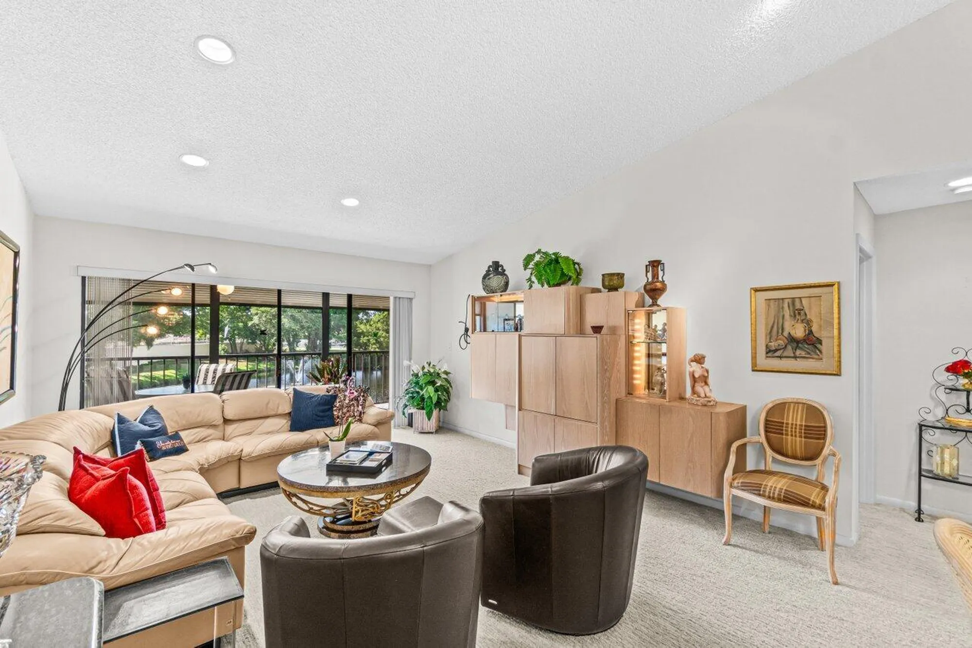 Property Slideshow image 5 of 55 | 5020 golfview ct 1422, Delray Beach, FL, 33484