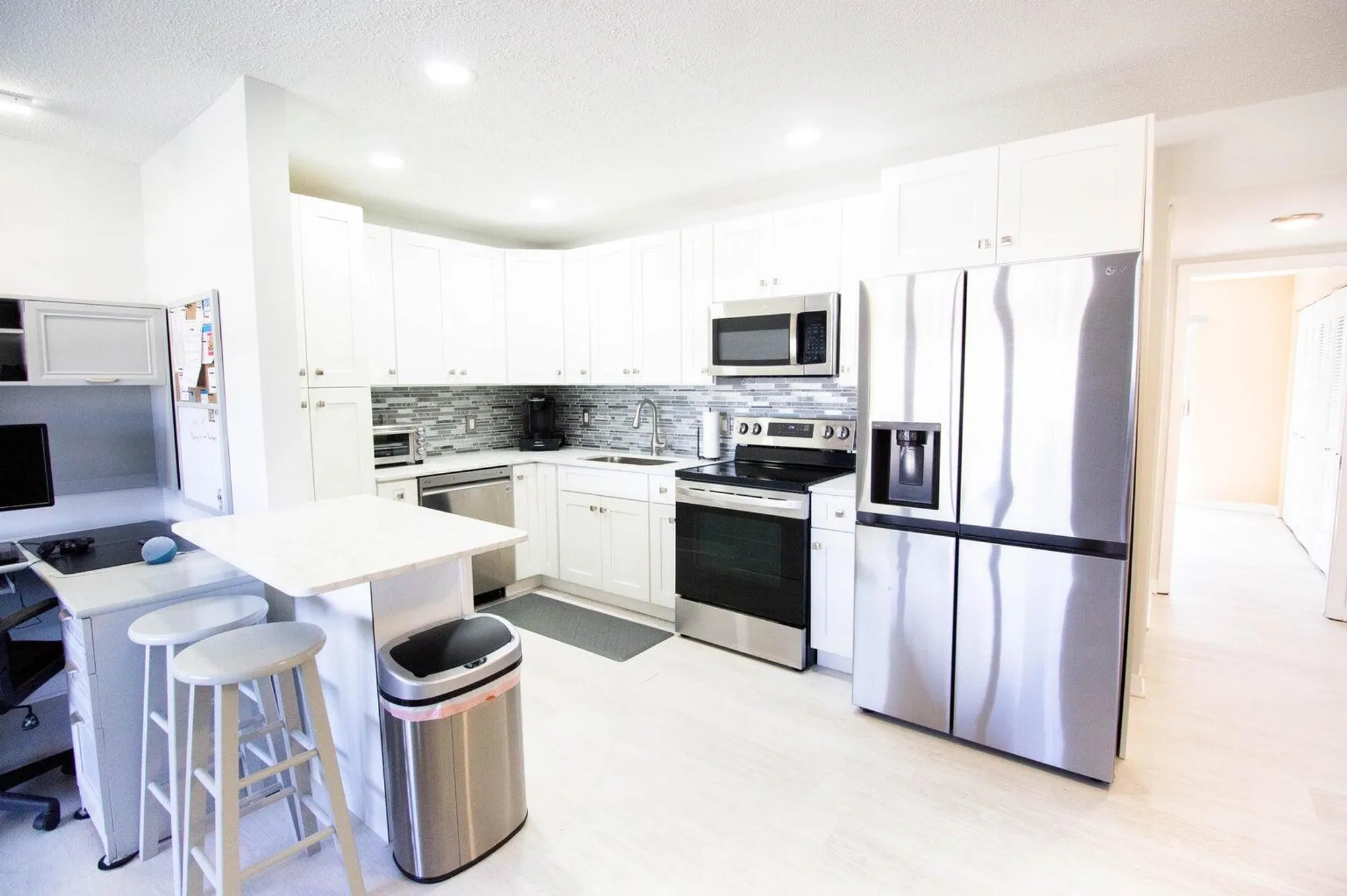 Property Slideshow image 4 of 12 | 94 hastings f, West Palm Beach, FL, 33417