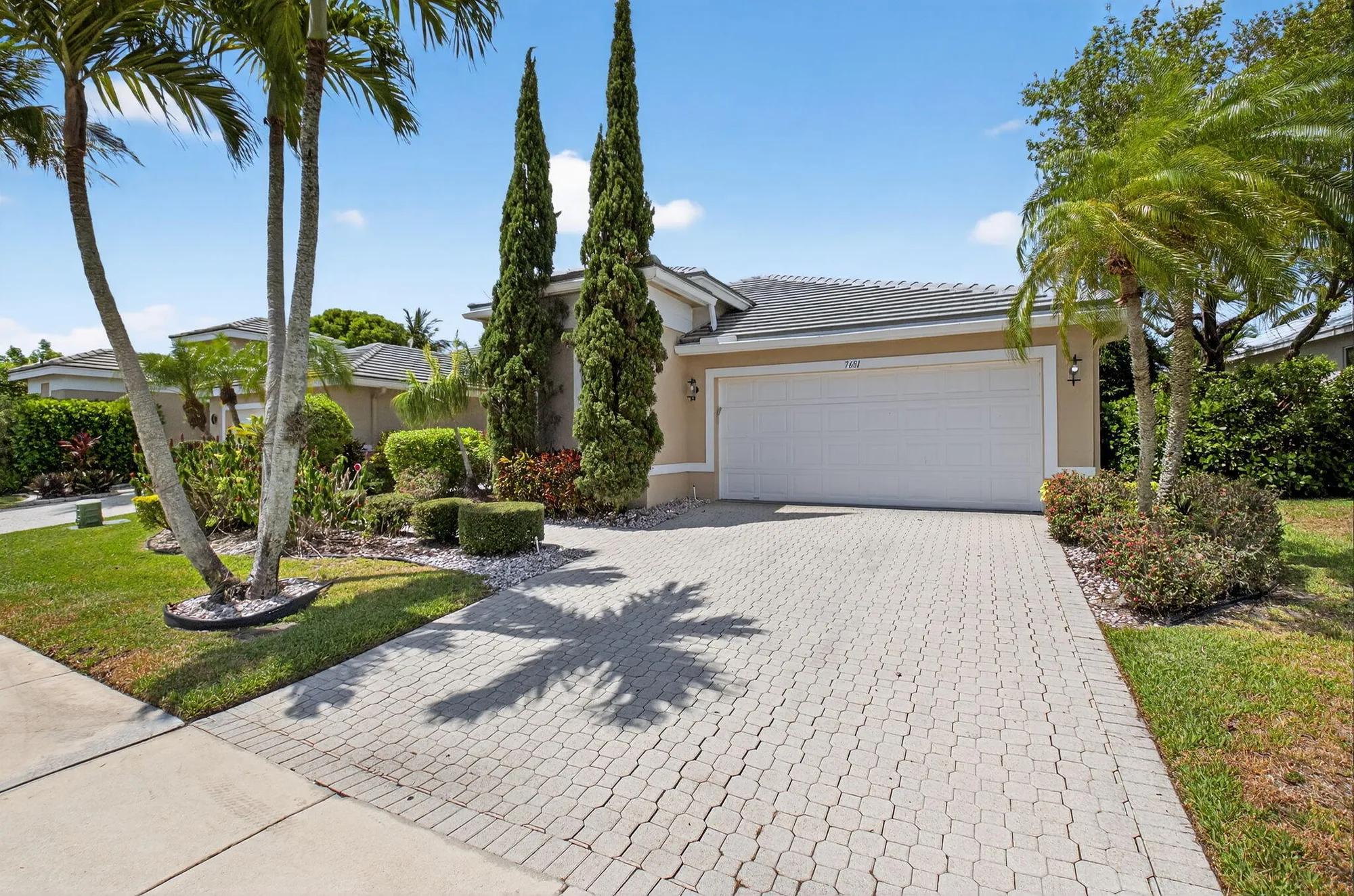 Property Slideshow image 2 of 91 | 7681 rockford rd, Boynton Beach, FL, 33472