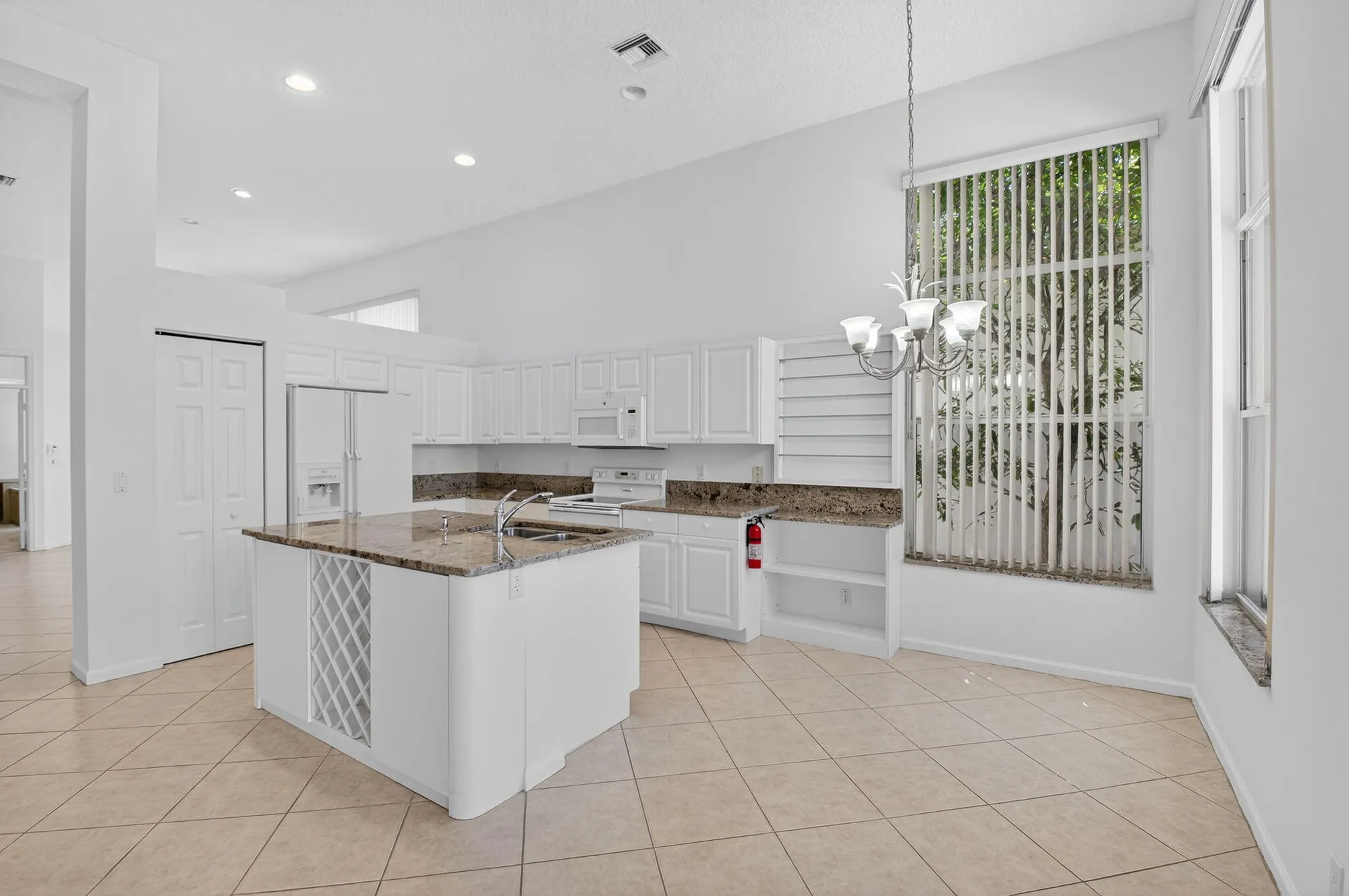 Property Slideshow image 16 of 91 | 7681 rockford rd, Boynton Beach, FL, 33472