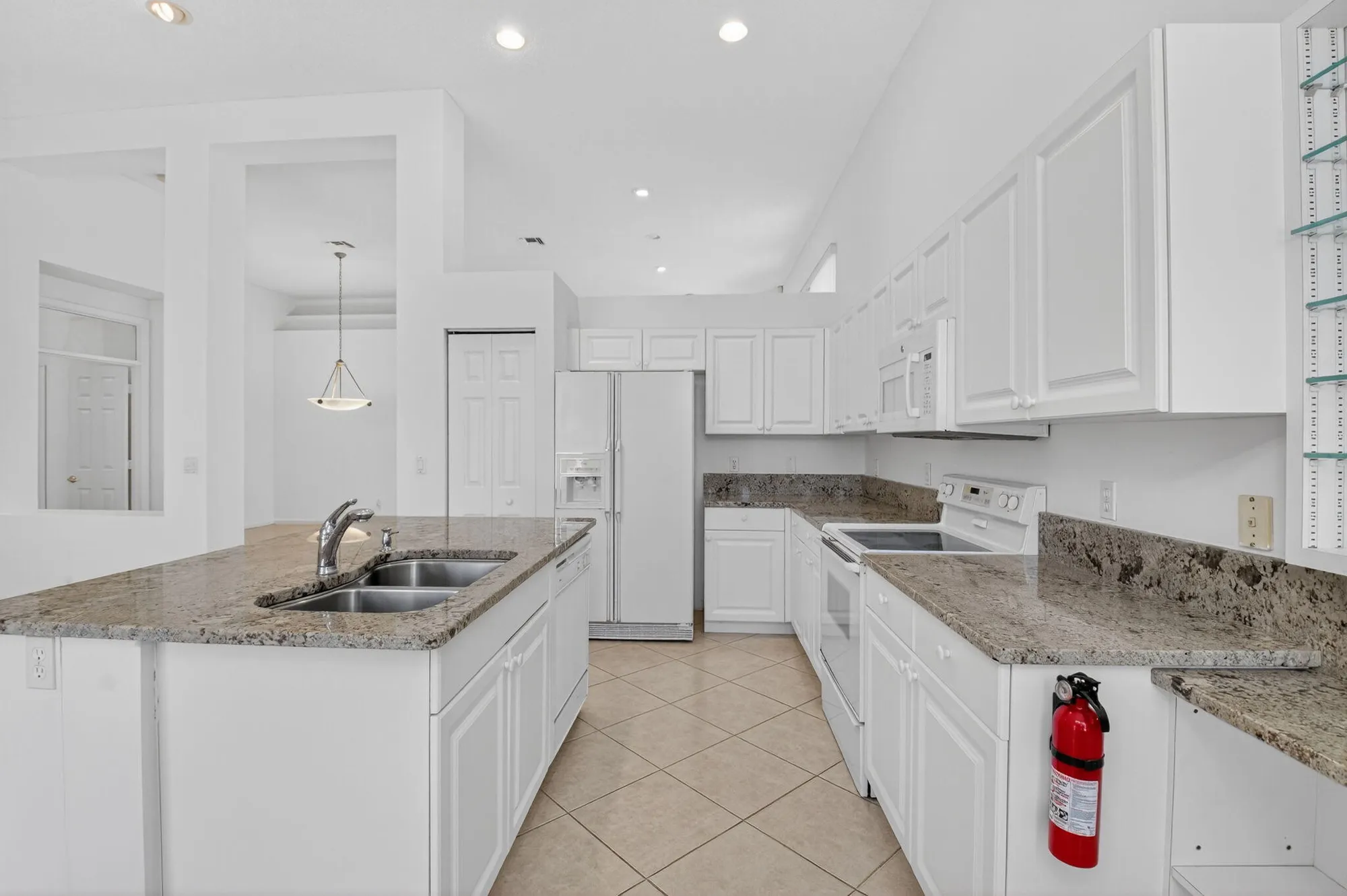 Property Slideshow image 17 of 91 | 7681 rockford rd, Boynton Beach, FL, 33472