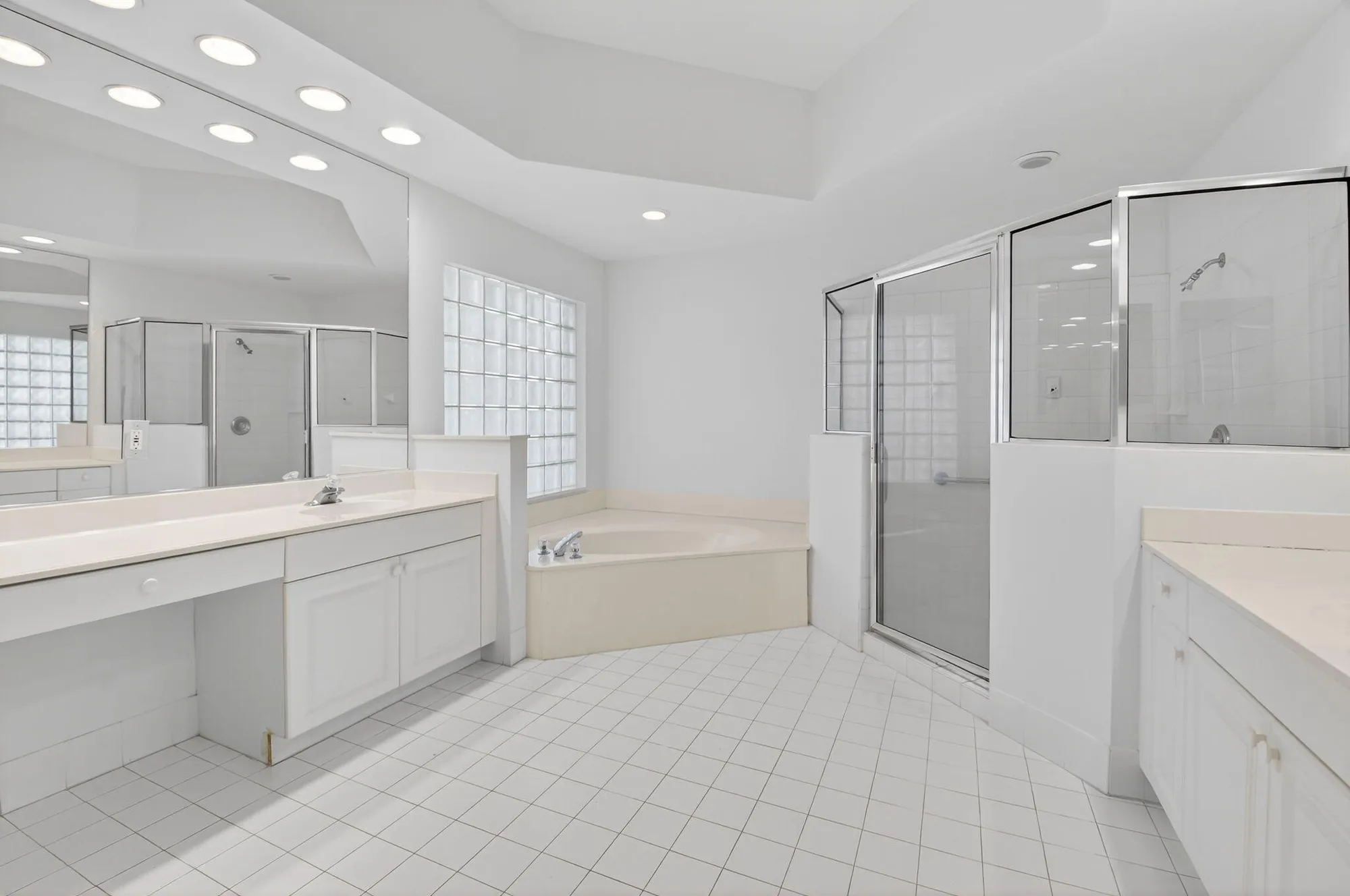 Property Slideshow image 26 of 91 | 7681 rockford rd, Boynton Beach, FL, 33472