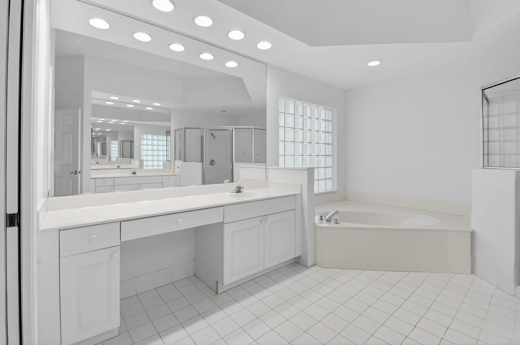 Property Slideshow image 27 of 91 | 7681 rockford rd, Boynton Beach, FL, 33472