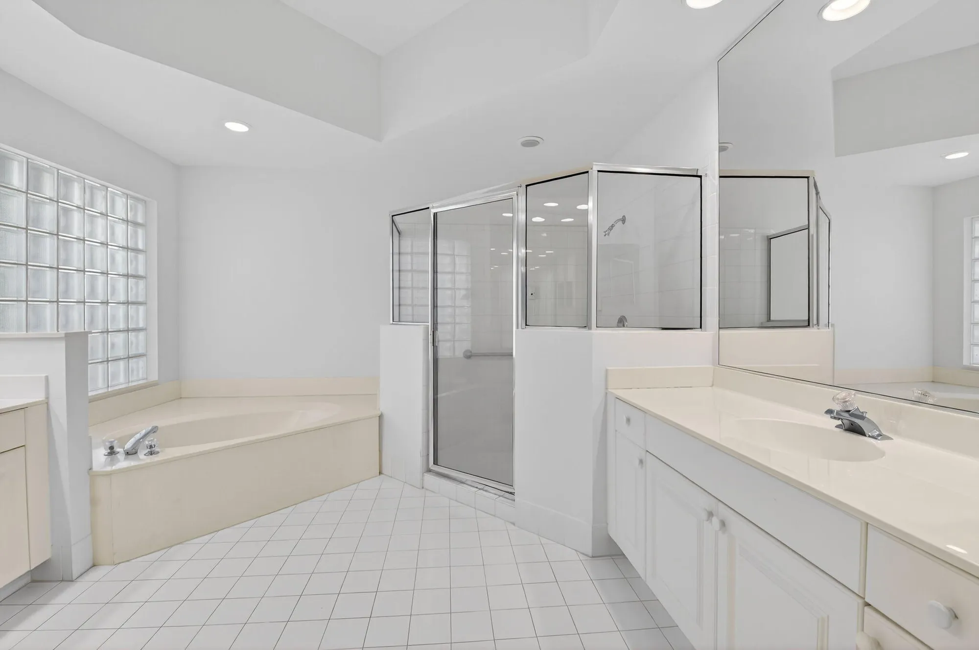 Property Slideshow image 28 of 91 | 7681 rockford rd, Boynton Beach, FL, 33472