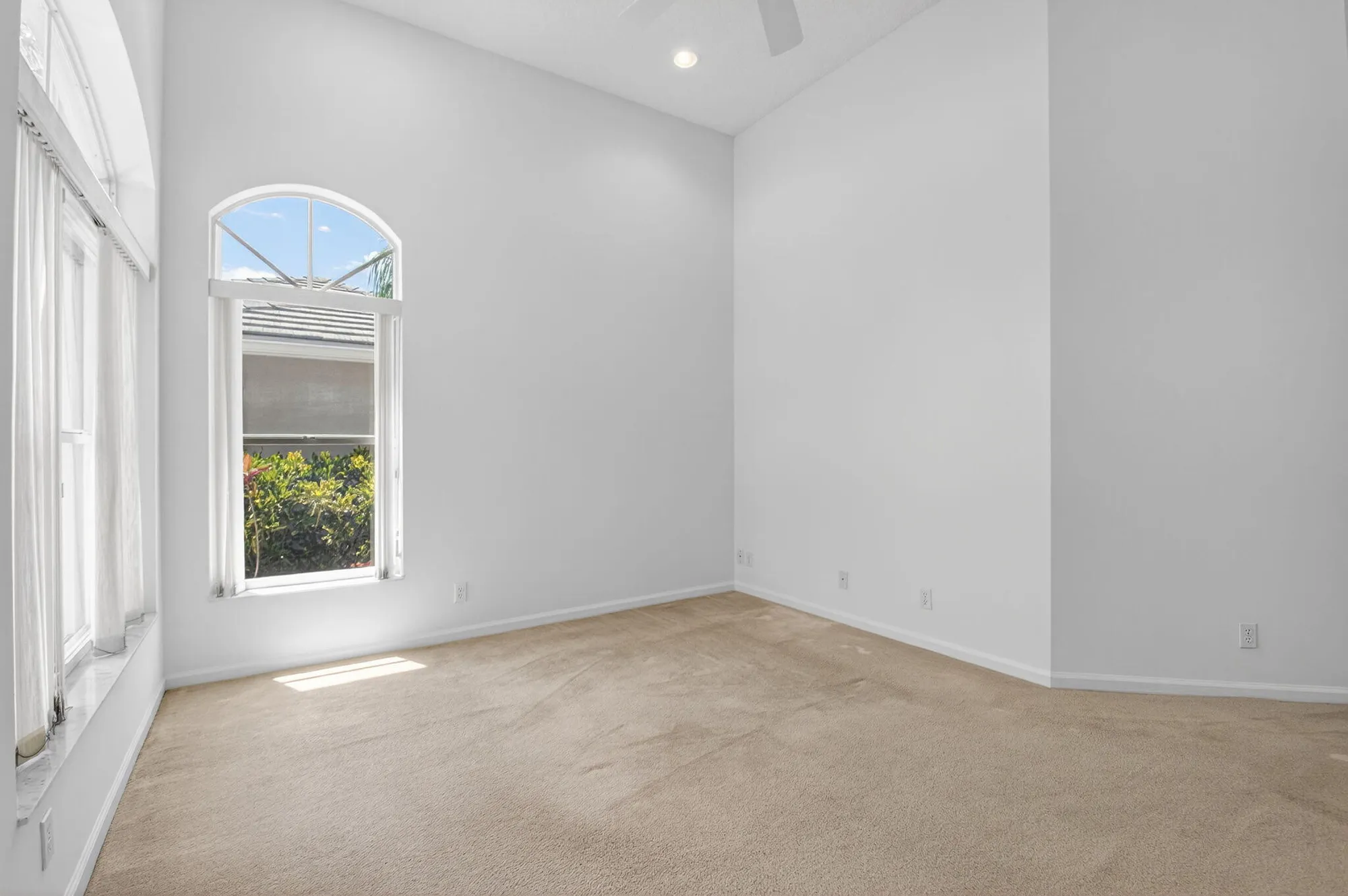 Property Slideshow image 32 of 91 | 7681 rockford rd, Boynton Beach, FL, 33472