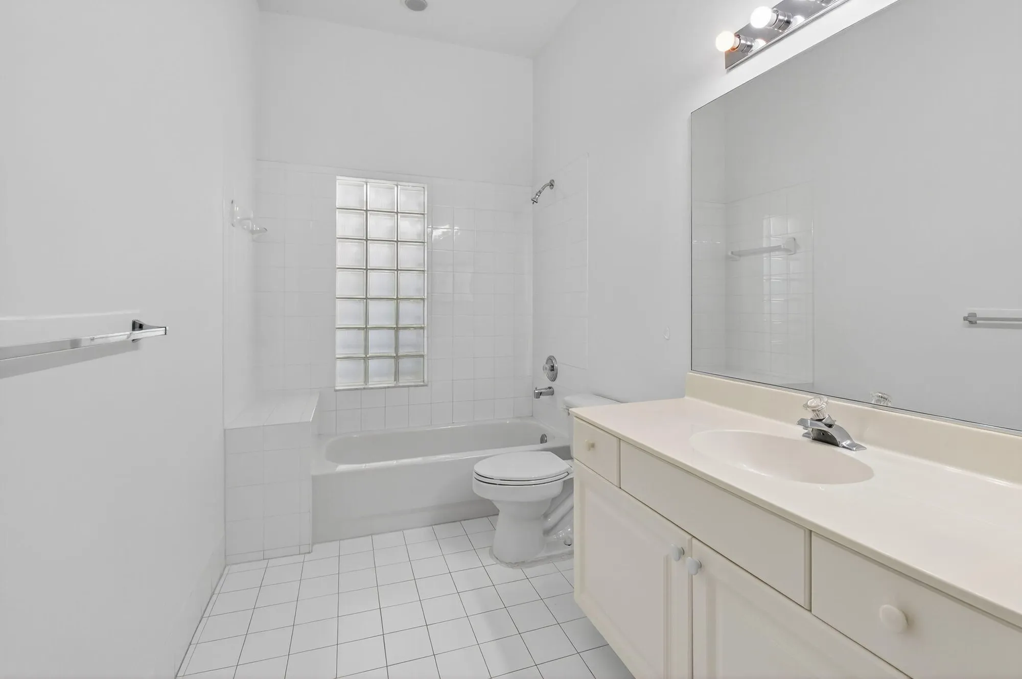Property Slideshow image 34 of 91 | 7681 rockford rd, Boynton Beach, FL, 33472