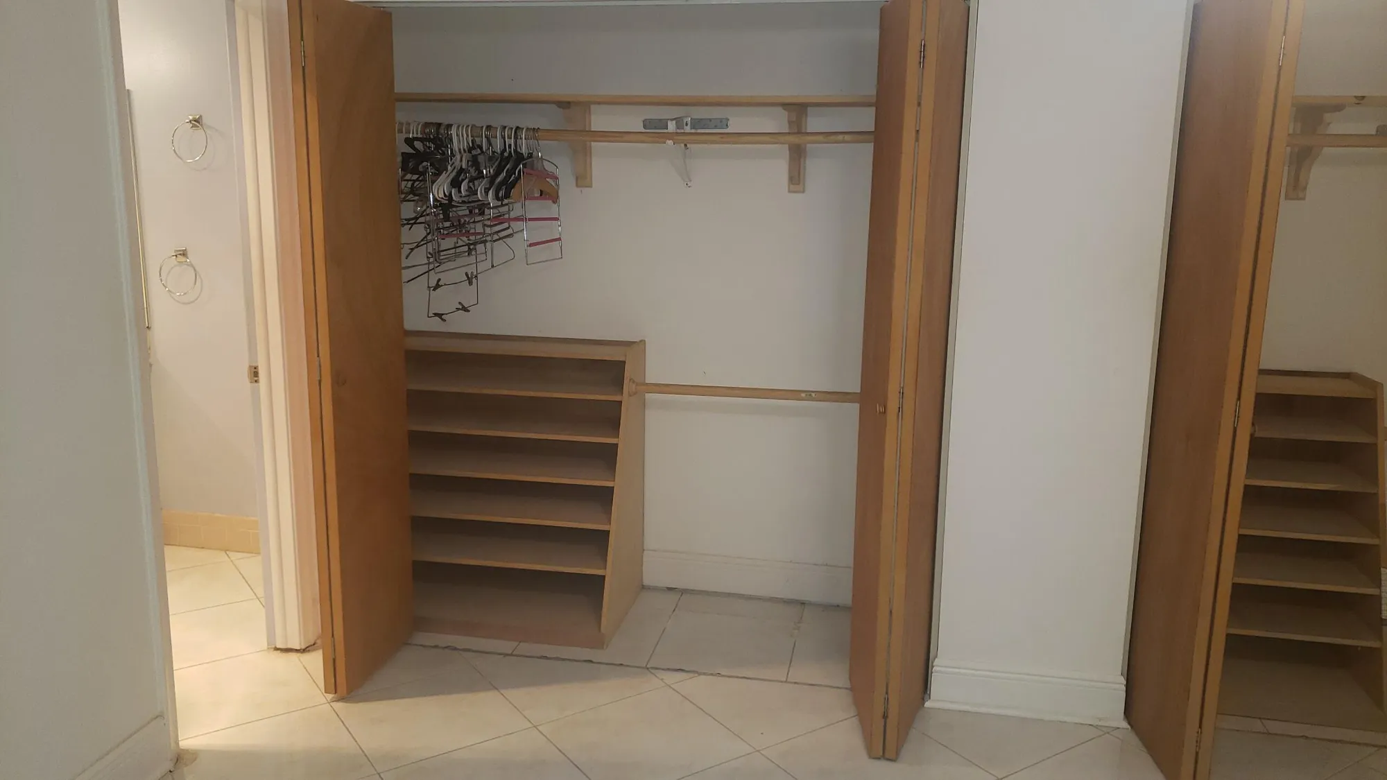 Property Slideshow image 8 of 22 | 6085 stanley ln, Delray Beach, FL, 33484