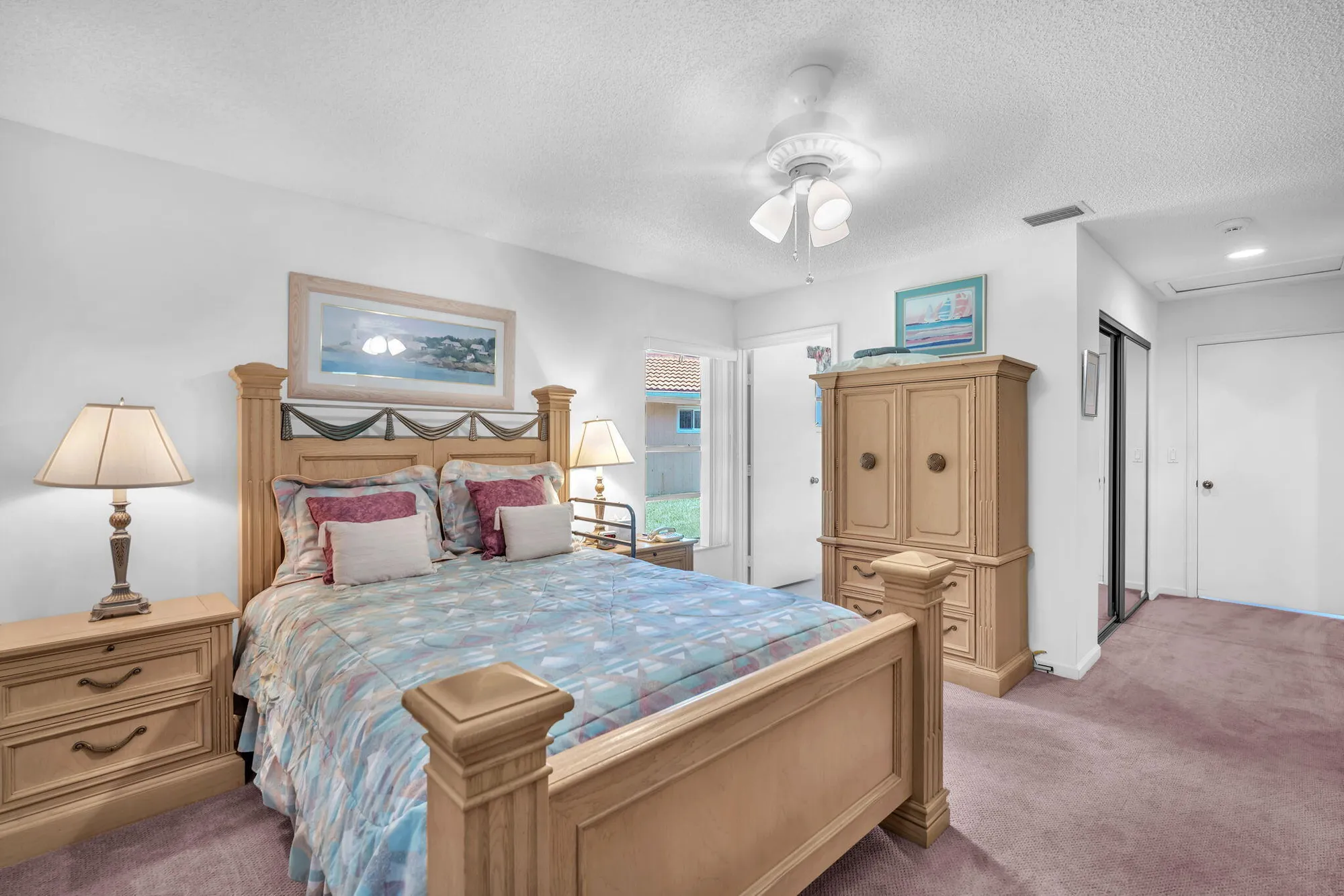 Property Slideshow image 21 of 43 | 9976 seacrest cir d, Boynton Beach, FL, 33437