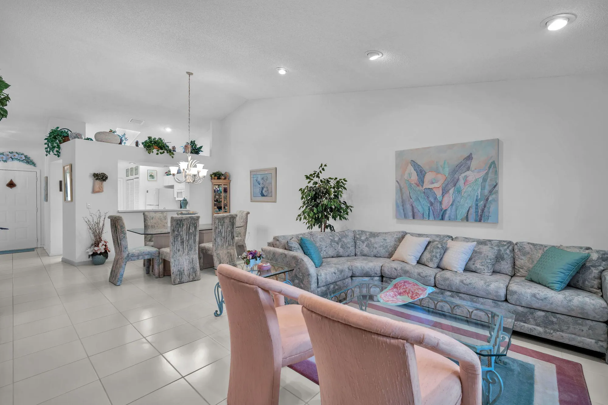 Property Slideshow image 17 of 43 | 9976 seacrest cir d, Boynton Beach, FL, 33437