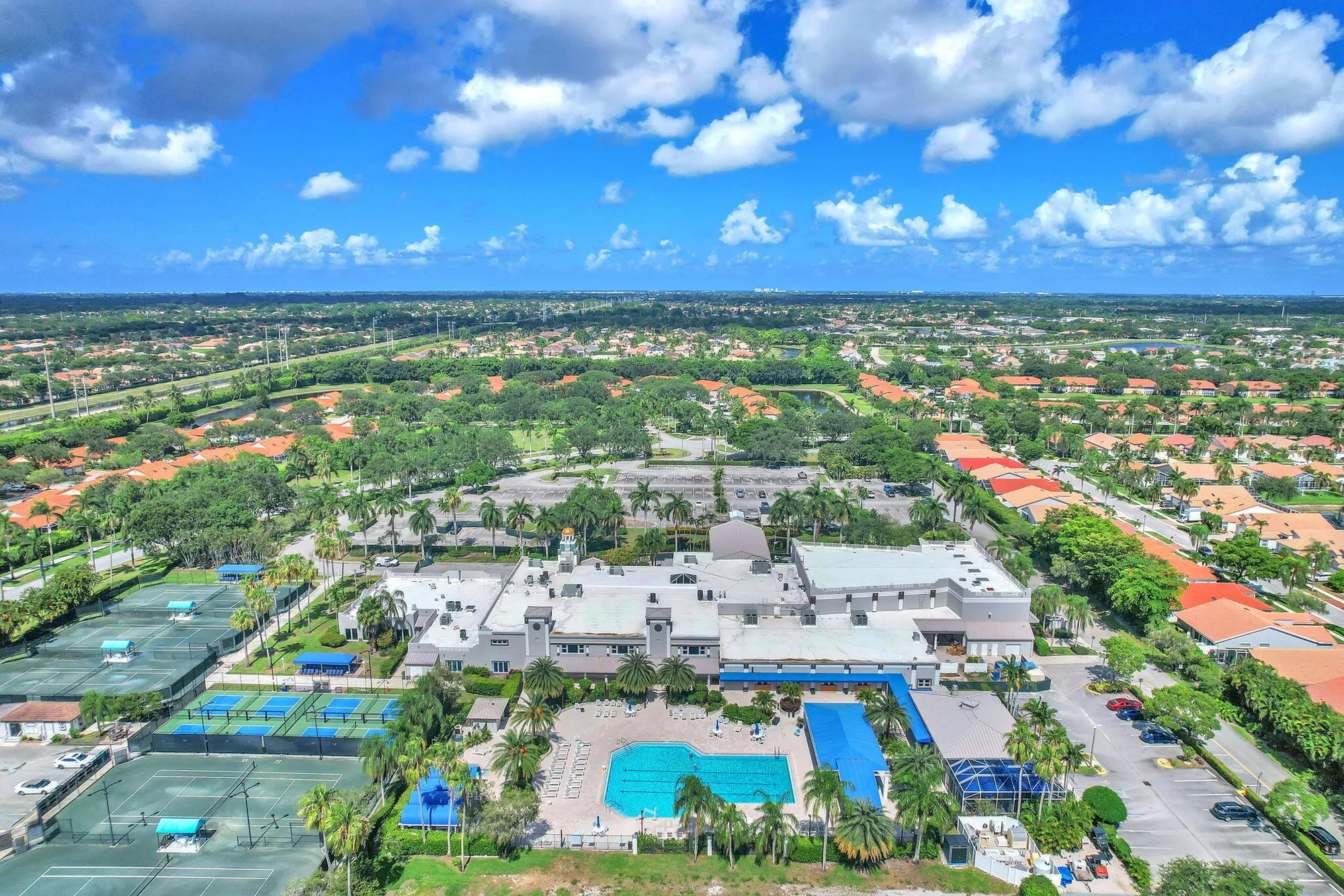 Property Slideshow image 36 of 43 | 9976 seacrest cir d, Boynton Beach, FL, 33437