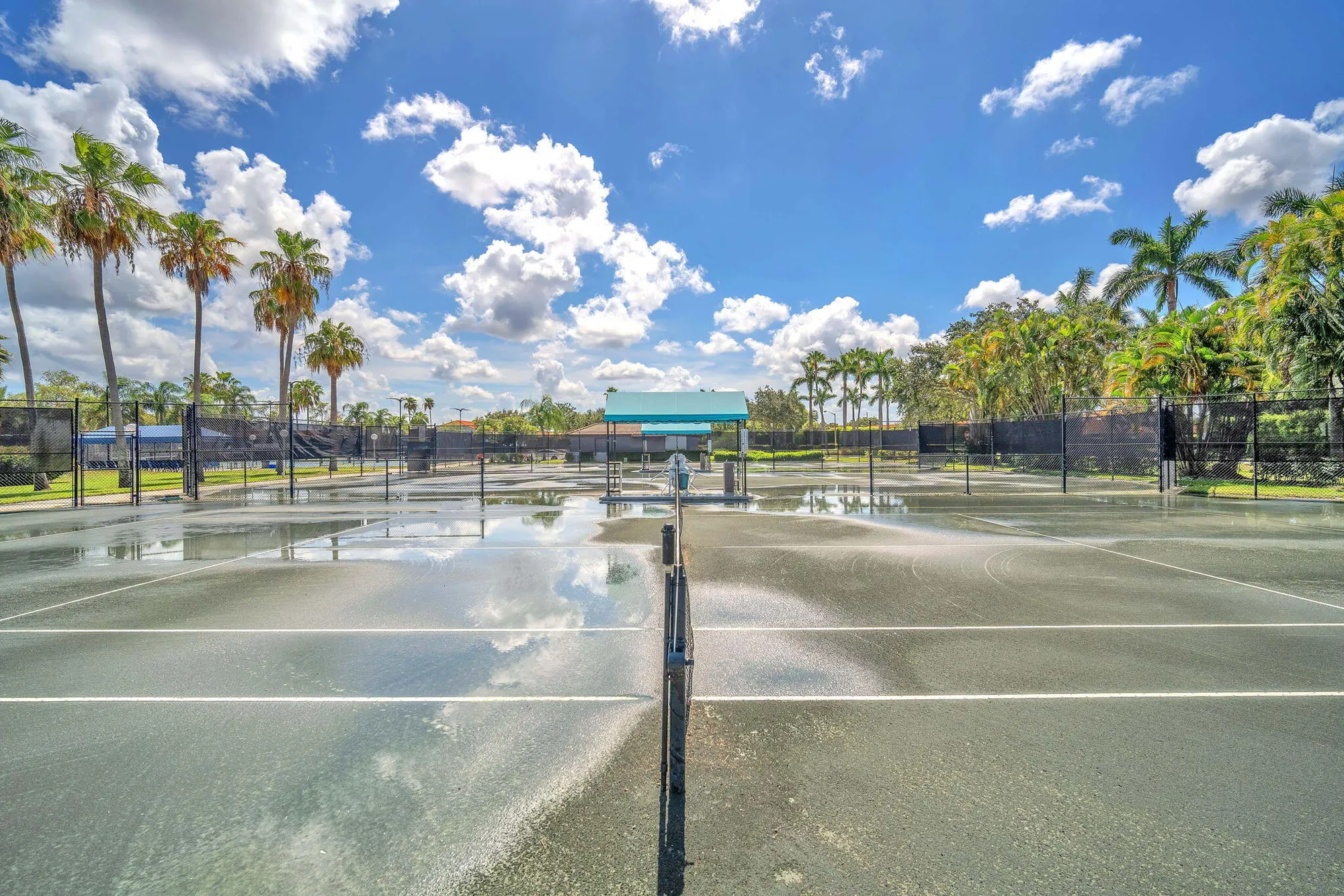 Property Slideshow image 40 of 43 | 9976 seacrest cir d, Boynton Beach, FL, 33437