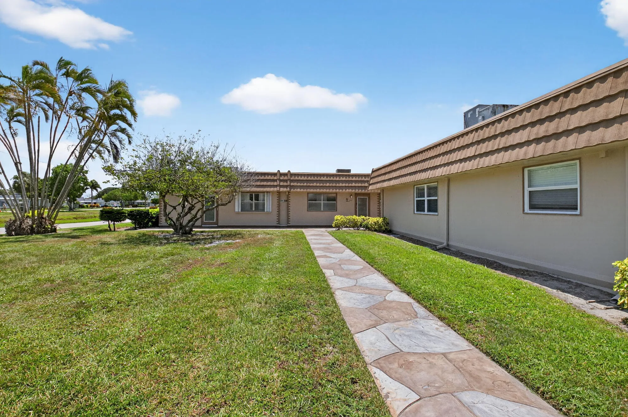 Property Slideshow image 1 of 30 | 360 seville o, Delray Beach, FL, 33446