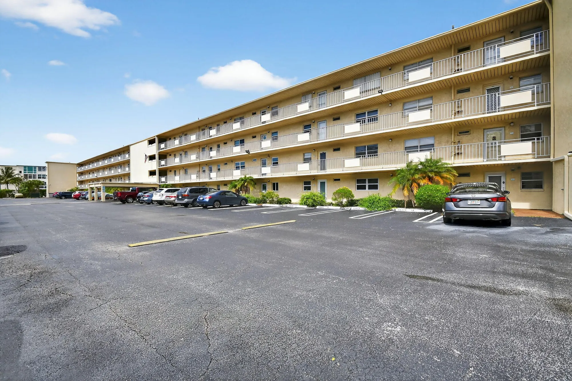 Property Slideshow image 47 of 48 | 2615 ne 3rd ct apt 315, Boynton Beach, FL, 33435